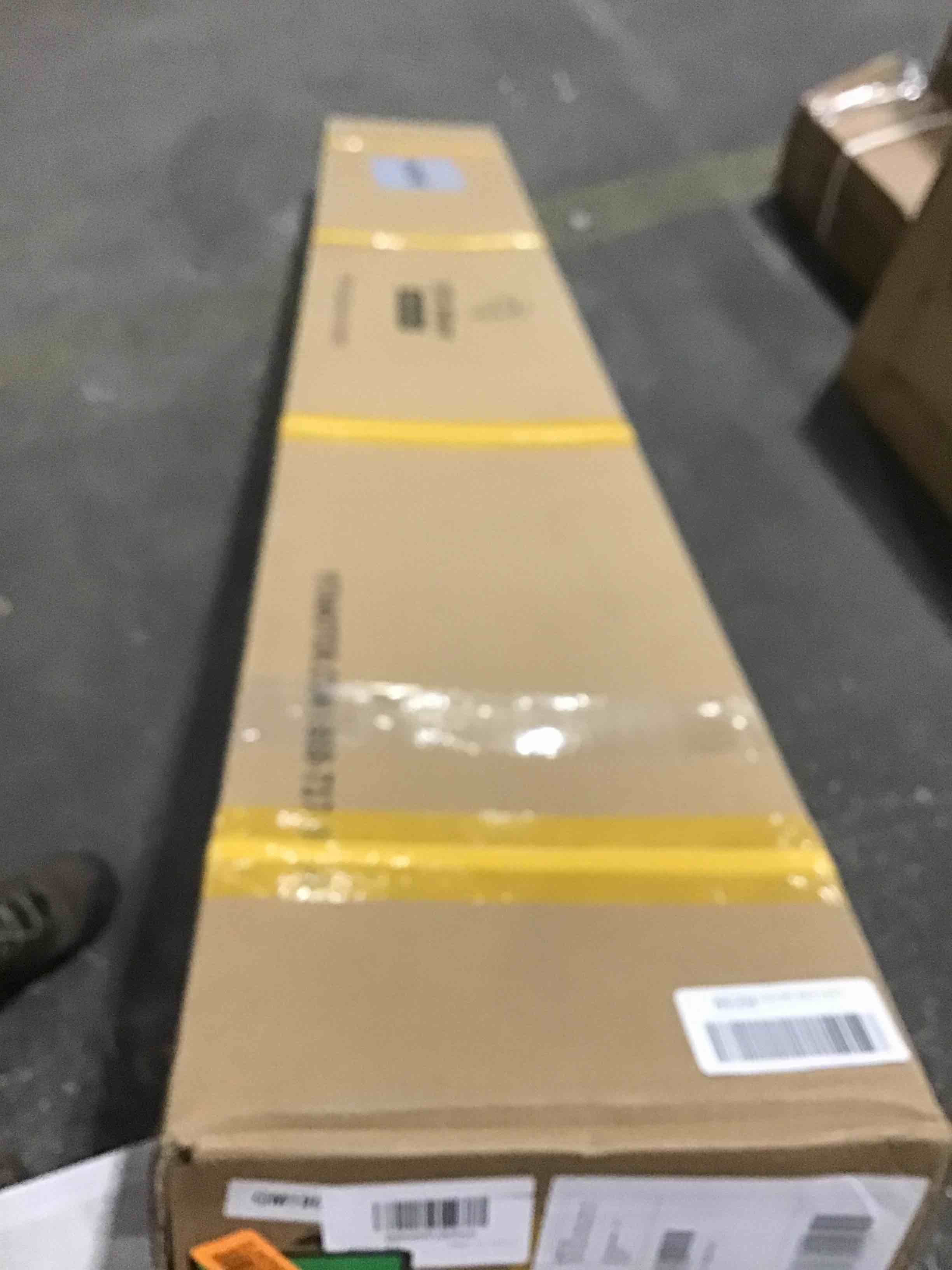 https://s3.amazonaws.com/lotting-images-prod/bidfta/BLU5265876_1712245079554.jpeg