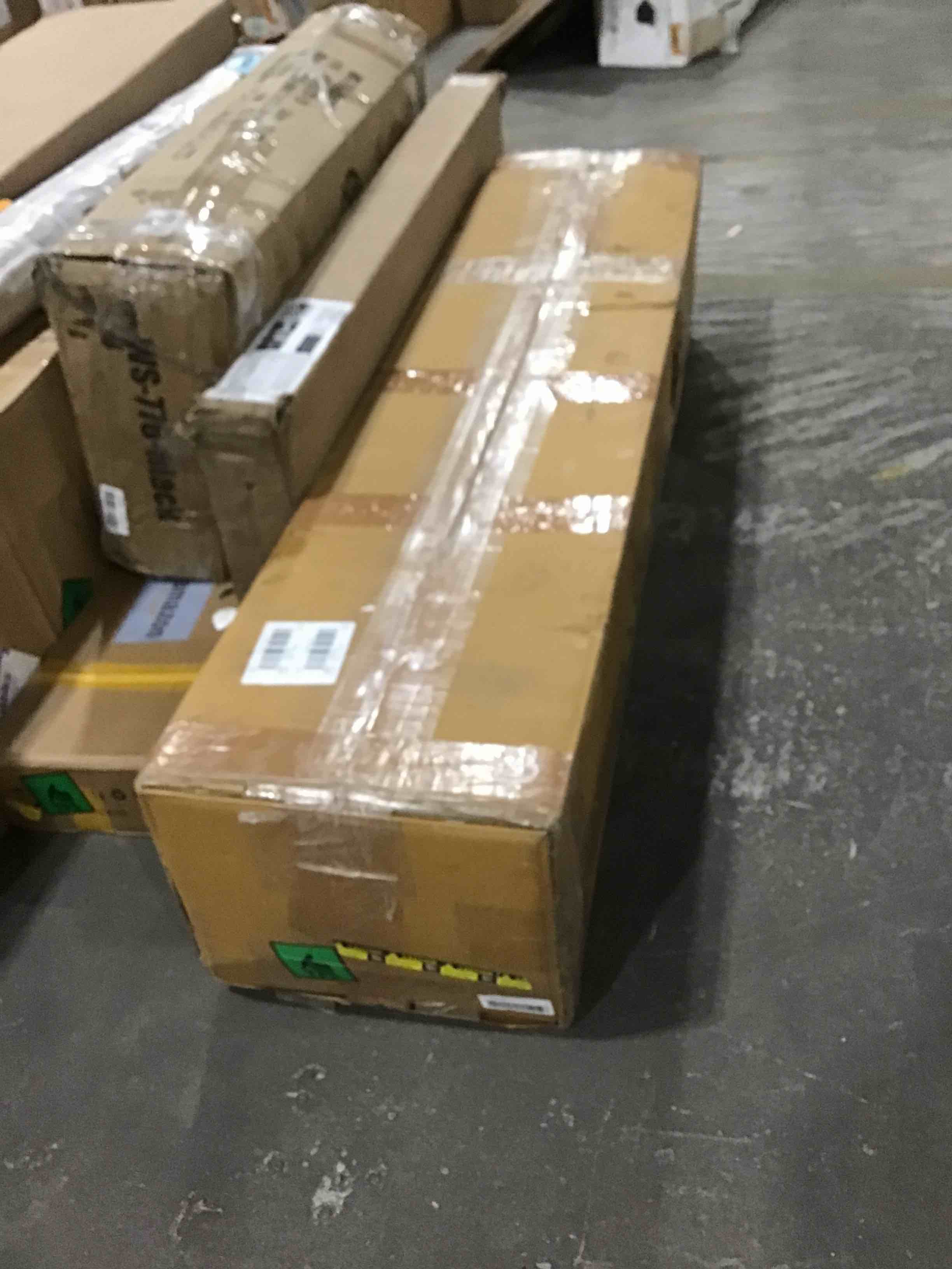 https://s3.amazonaws.com/lotting-images-prod/bidfta/BLU5265879_1712245477855.jpeg