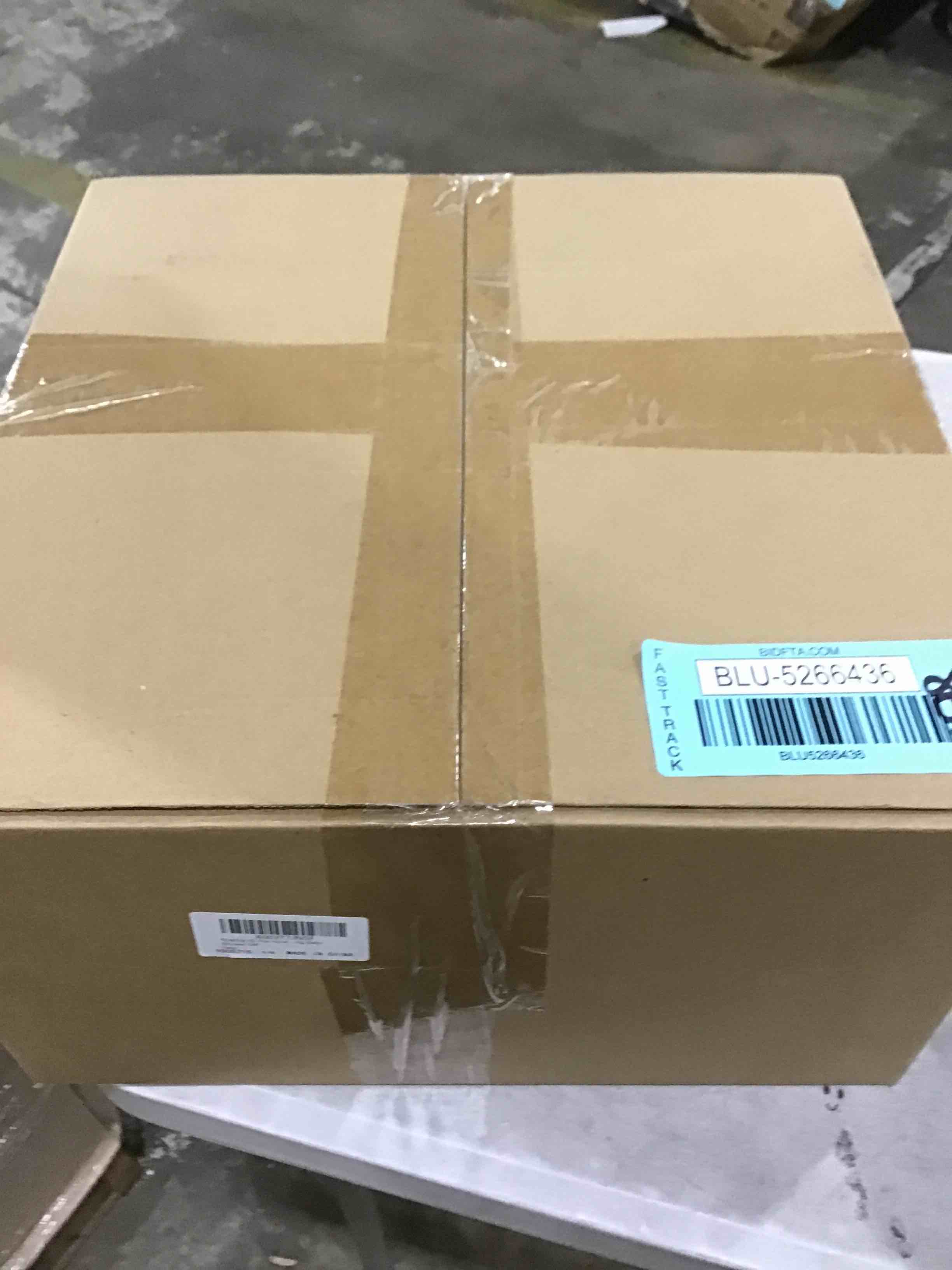 https://s3.amazonaws.com/lotting-images-prod/bidfta/BLU5266436_1713194848797.jpeg