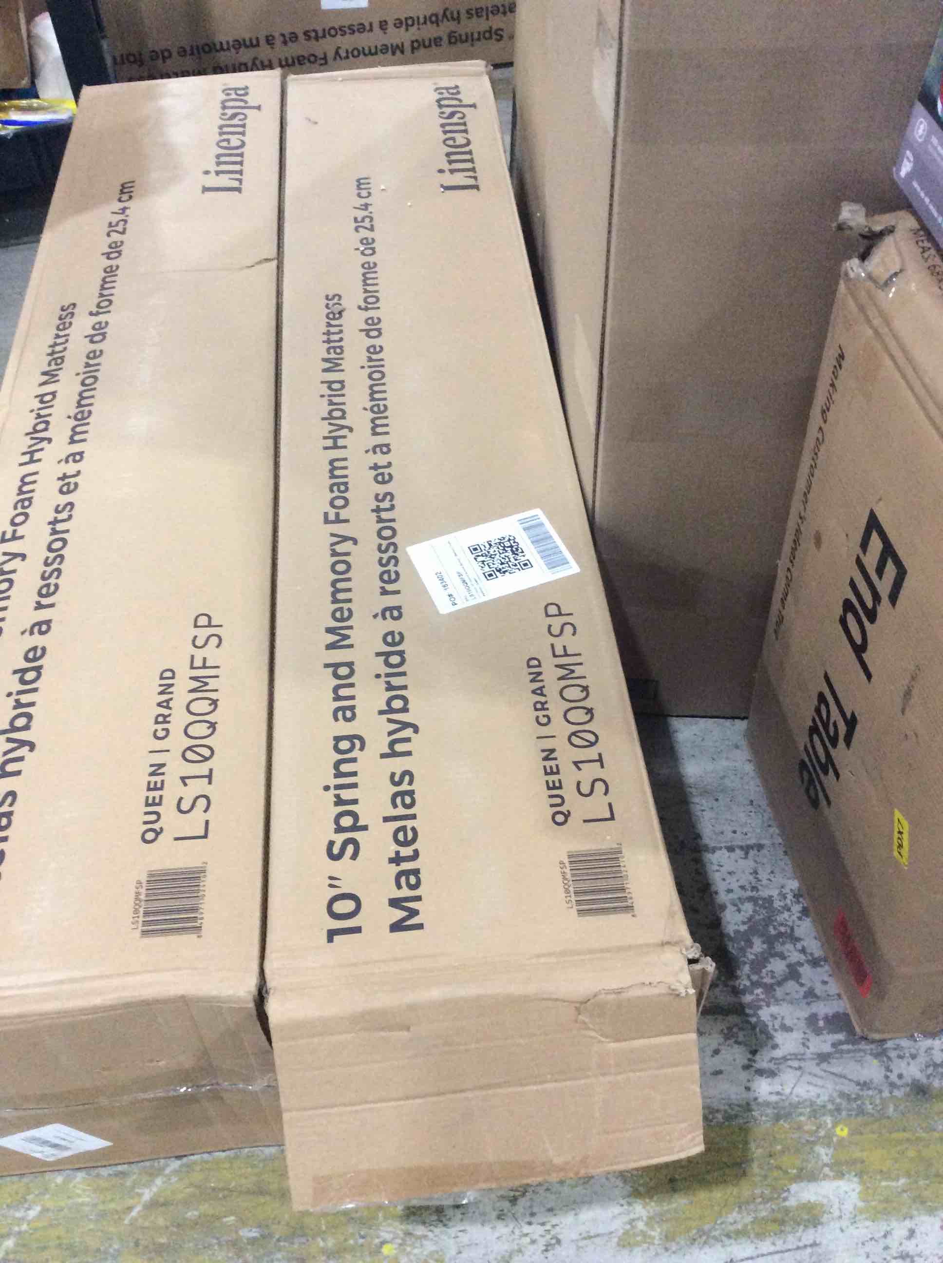 https://s3.amazonaws.com/lotting-images-prod/bidfta/BLU5267584_1707491612677.jpeg