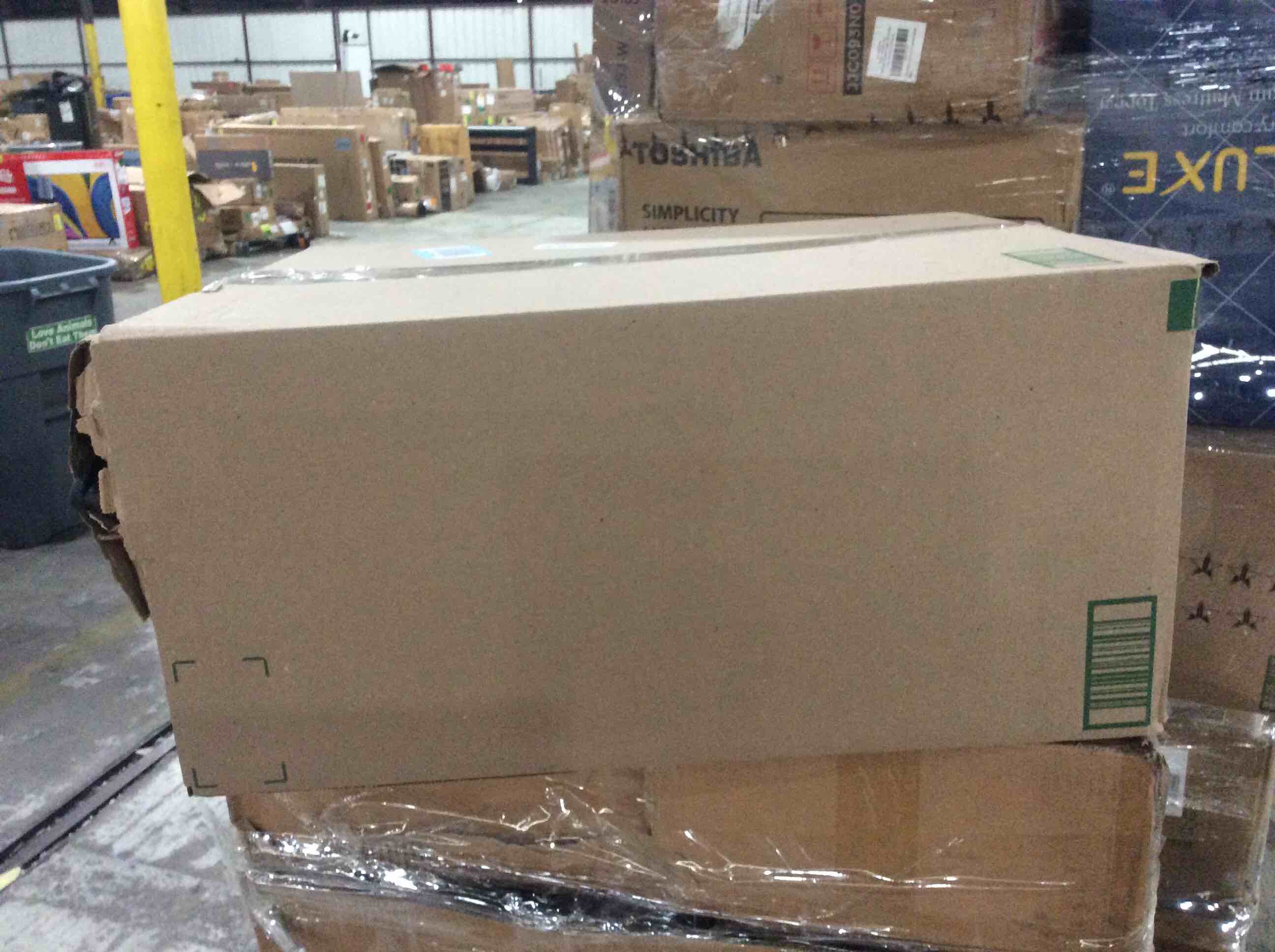 https://s3.amazonaws.com/lotting-images-prod/bidfta/BLU5267591_1707492299990.jpeg