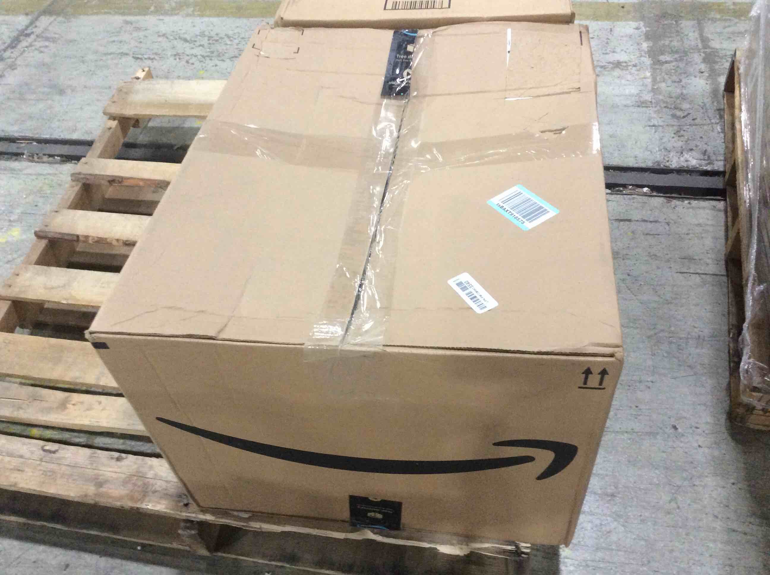https://s3.amazonaws.com/lotting-images-prod/bidfta/BLU5267595_1707492623483.jpeg