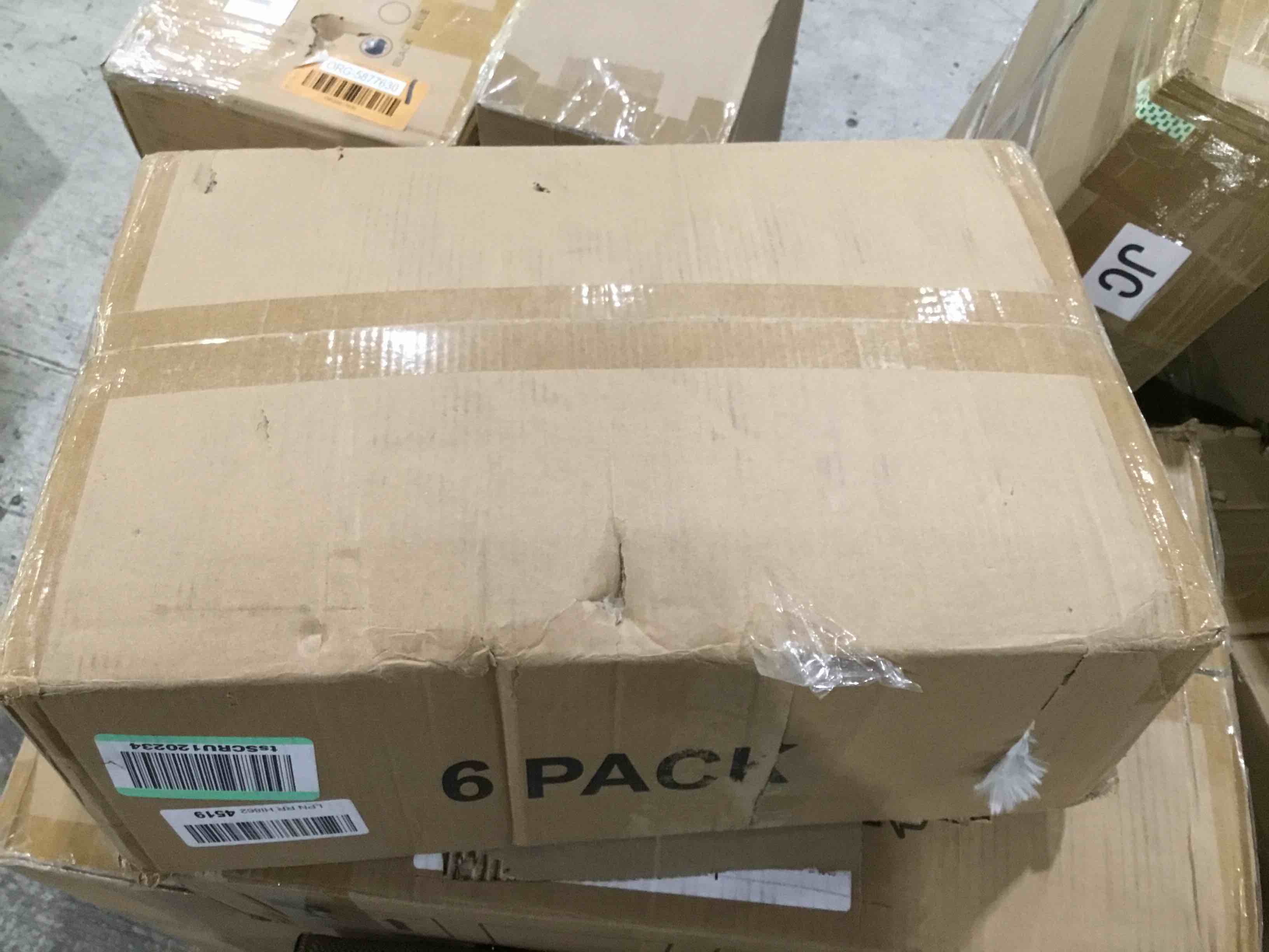 https://s3.amazonaws.com/lotting-images-prod/bidfta/BLU5268547_1707342855614.jpeg