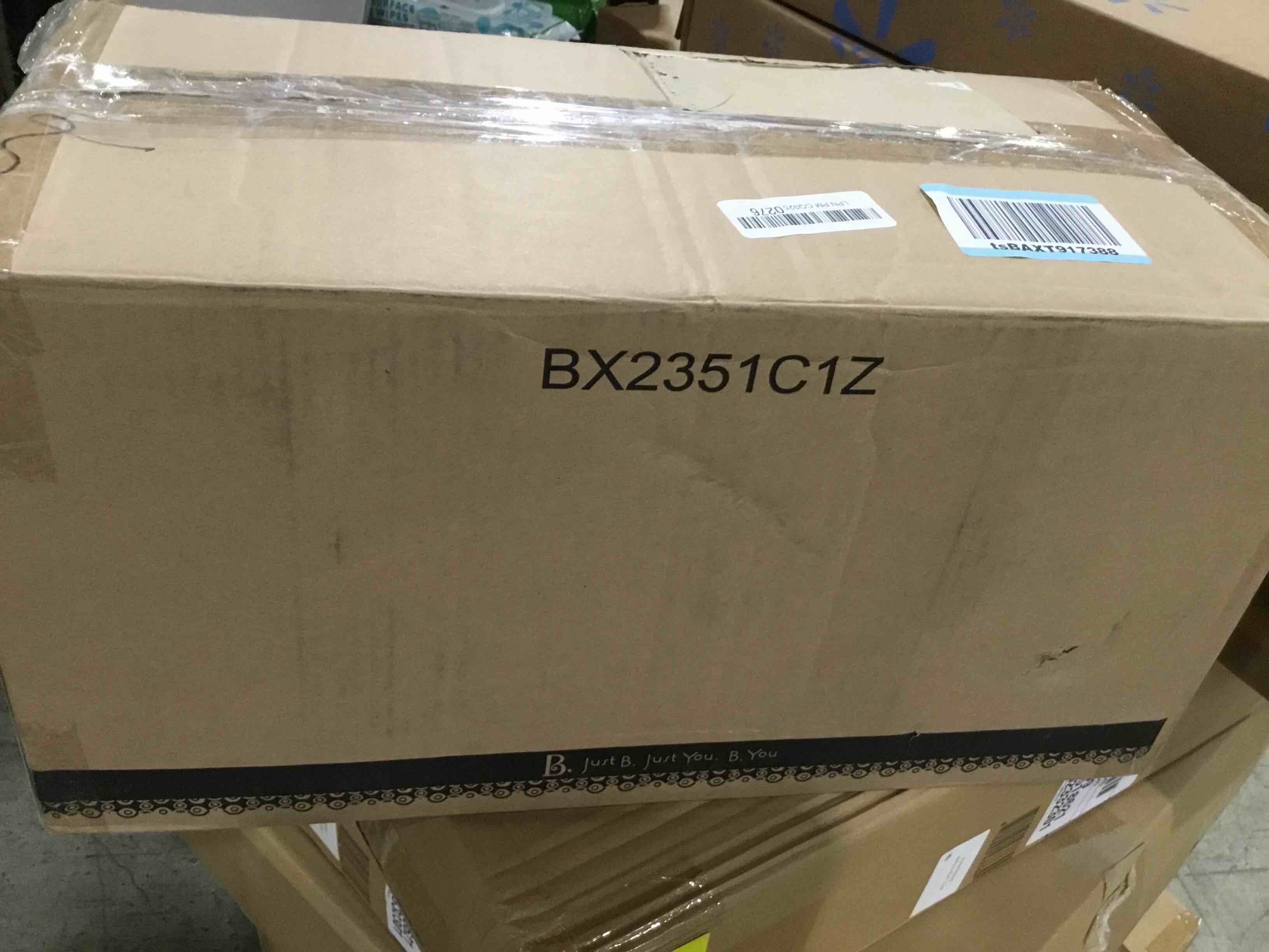 https://s3.amazonaws.com/lotting-images-prod/bidfta/BLU5269319_1709828630101.jpeg