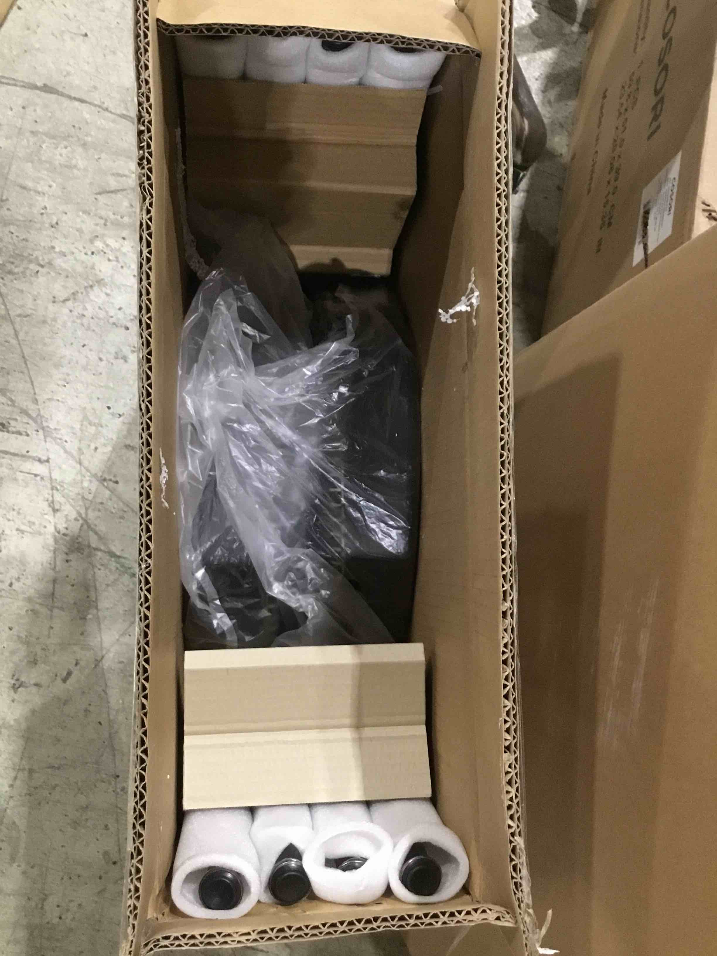 https://s3.amazonaws.com/lotting-images-prod/bidfta/BLU5269357_1709850307068.jpeg