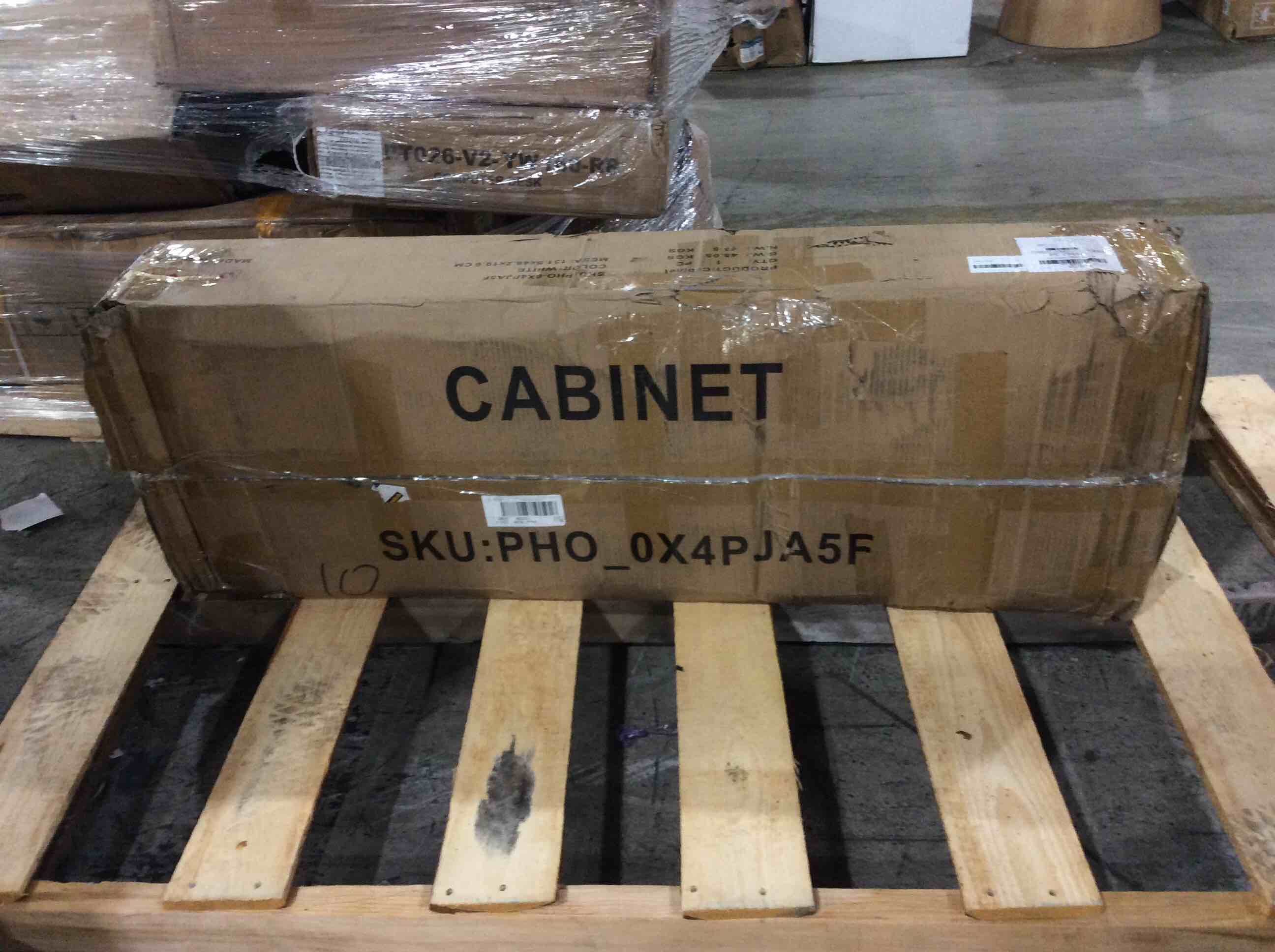 https://s3.amazonaws.com/lotting-images-prod/bidfta/BLU5269656_1716306461373.jpeg