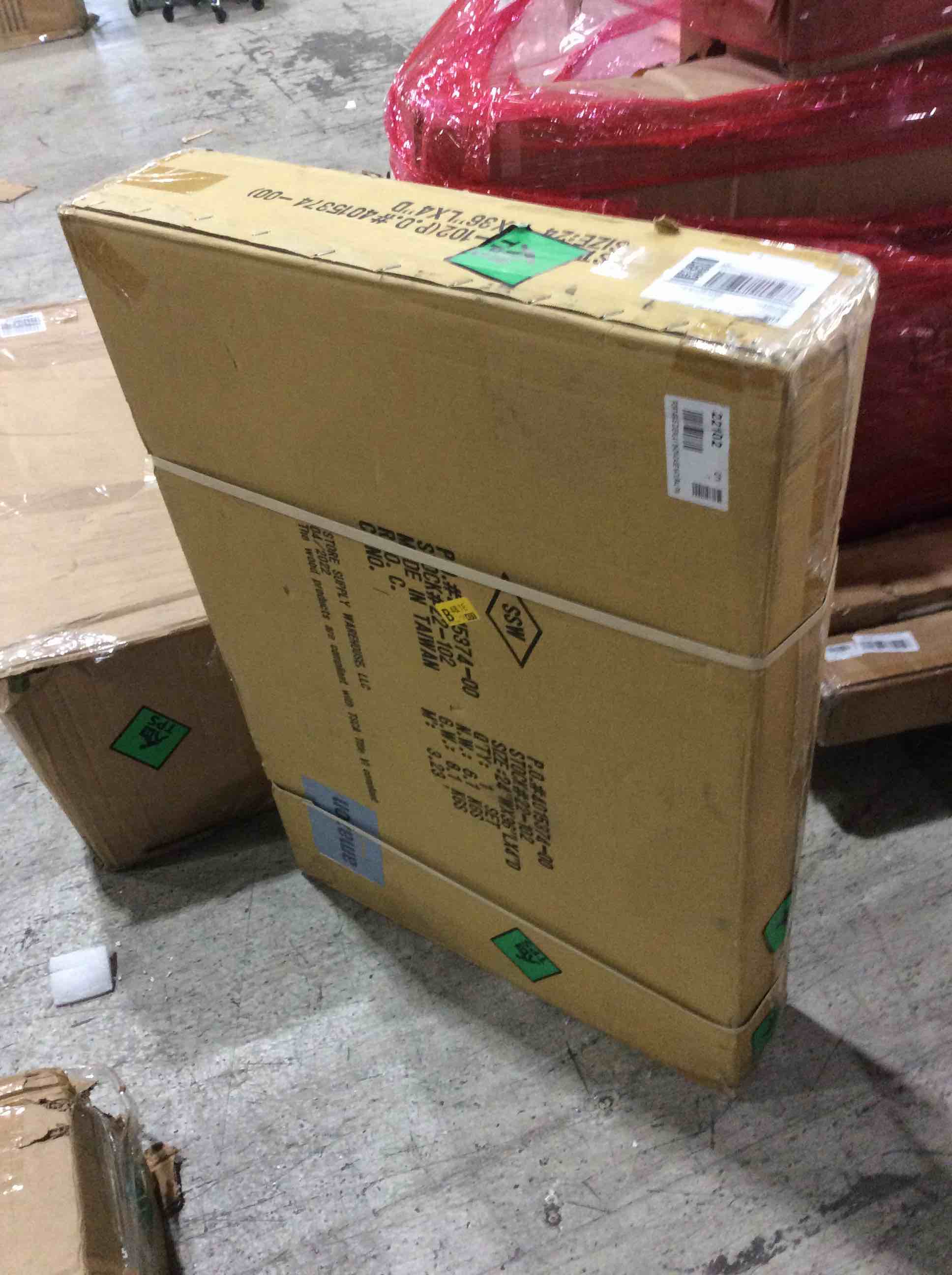 https://s3.amazonaws.com/lotting-images-prod/bidfta/BLU5269697_1716400251478.jpeg