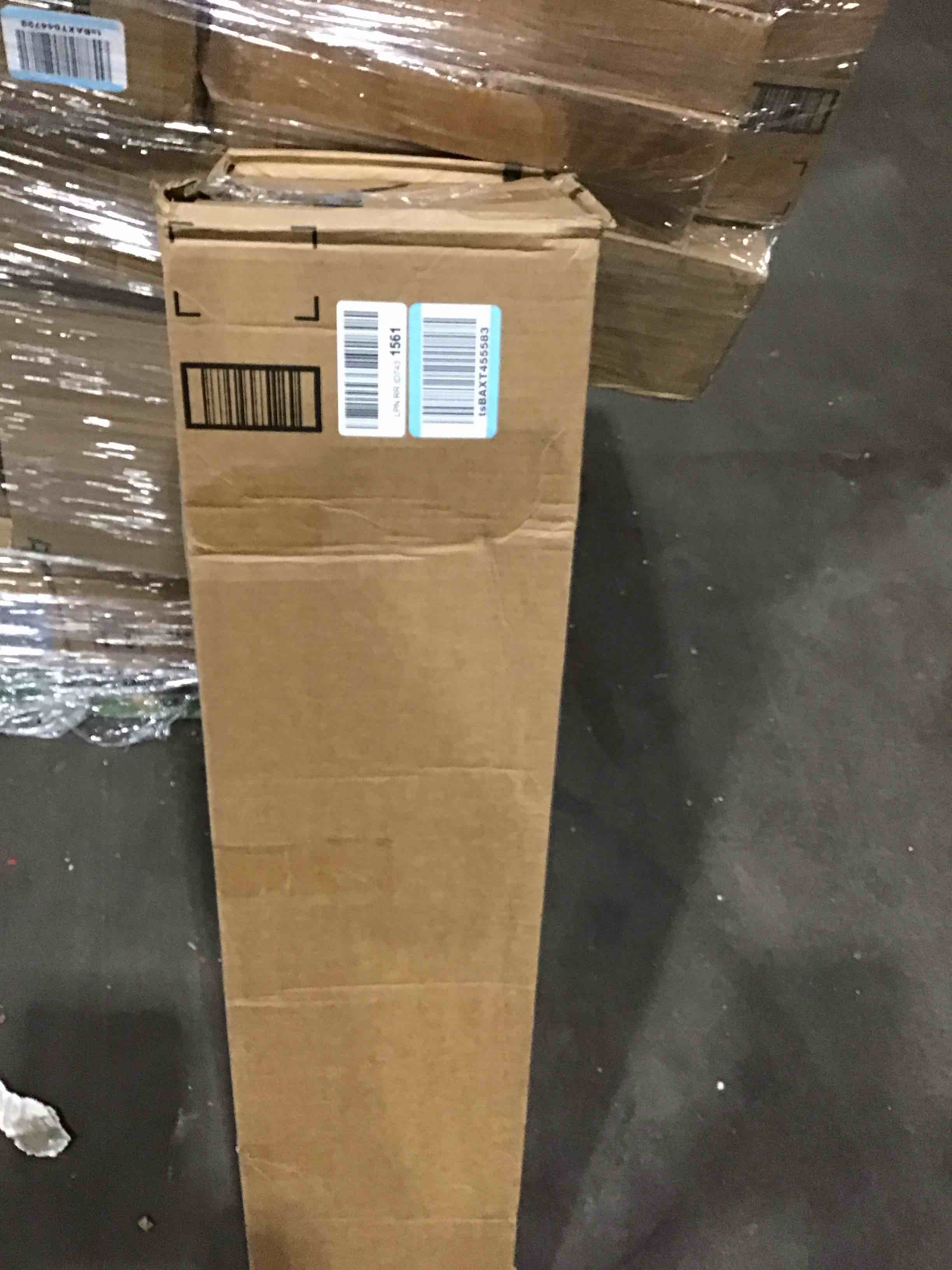 https://s3.amazonaws.com/lotting-images-prod/bidfta/BLU5269959_1710957920396.jpeg