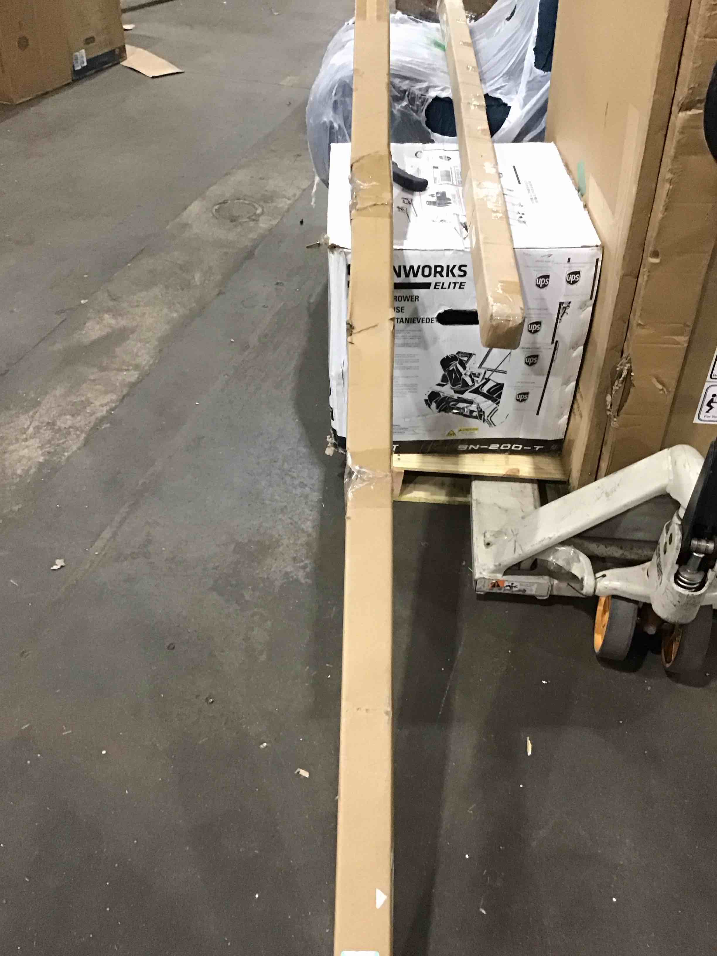 https://s3.amazonaws.com/lotting-images-prod/bidfta/BLU5270222_1711383244746.jpeg
