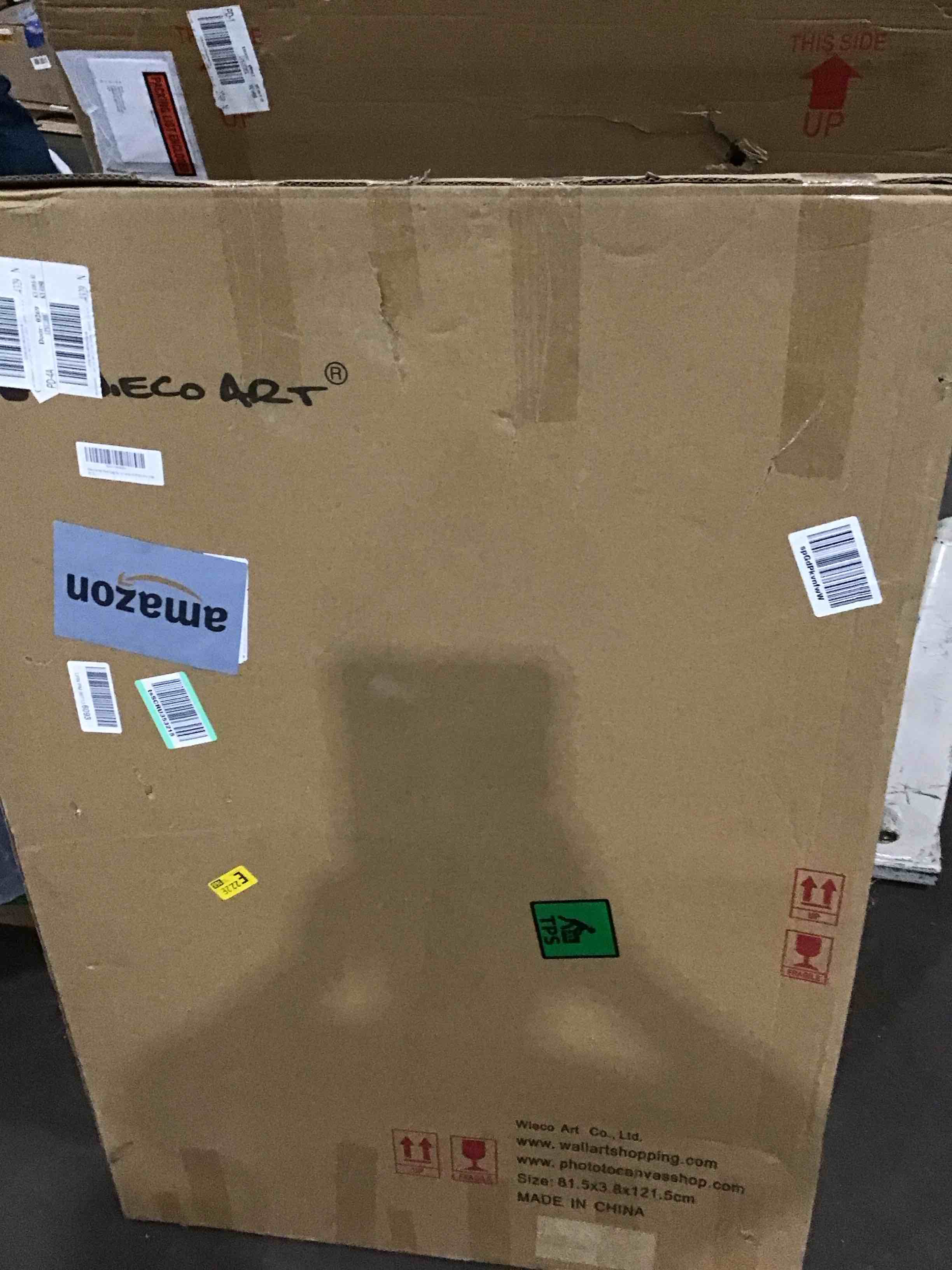 https://s3.amazonaws.com/lotting-images-prod/bidfta/BLU5270224_1711383843921.jpeg