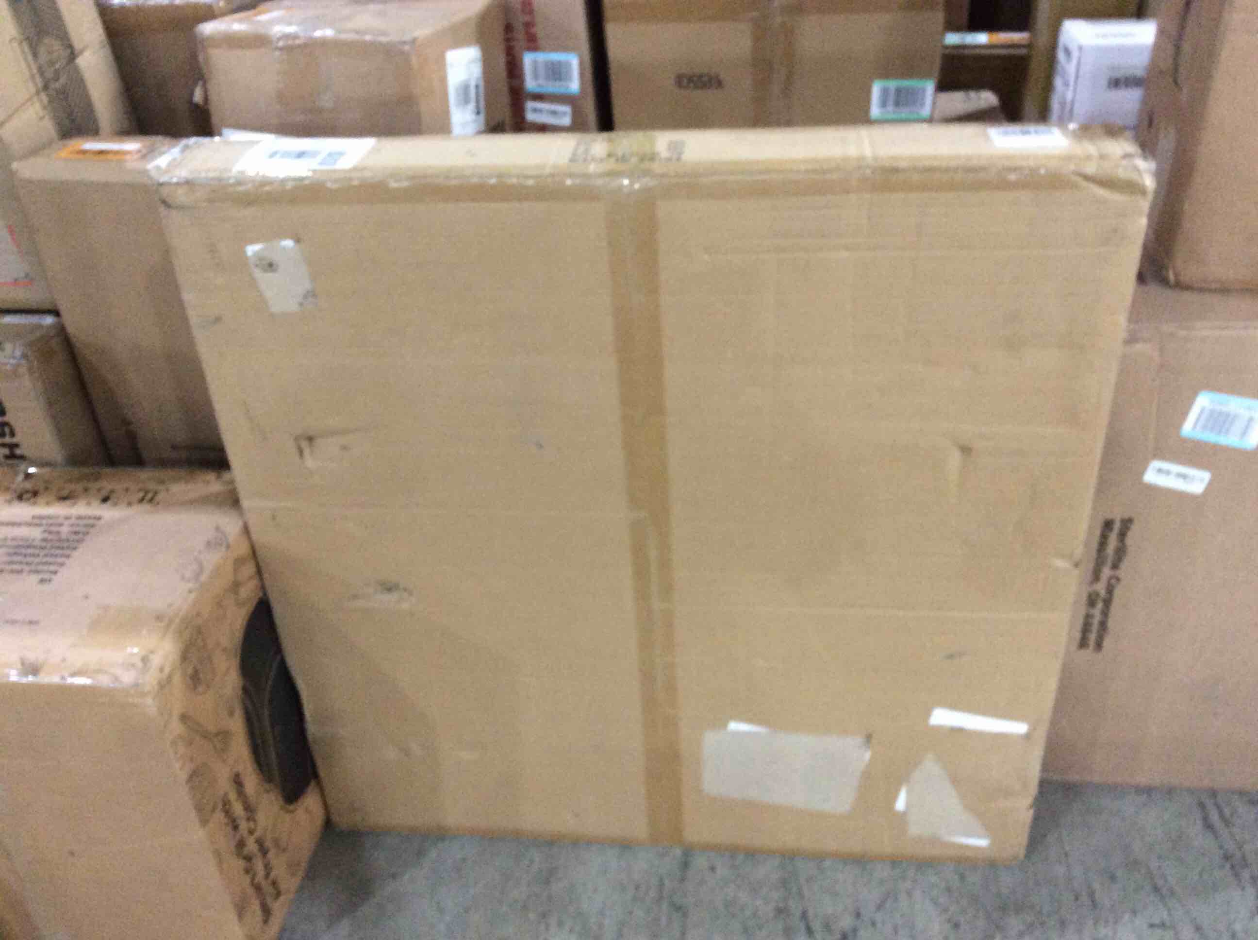 https://s3.amazonaws.com/lotting-images-prod/bidfta/BLU5271446_1708701570736.jpeg