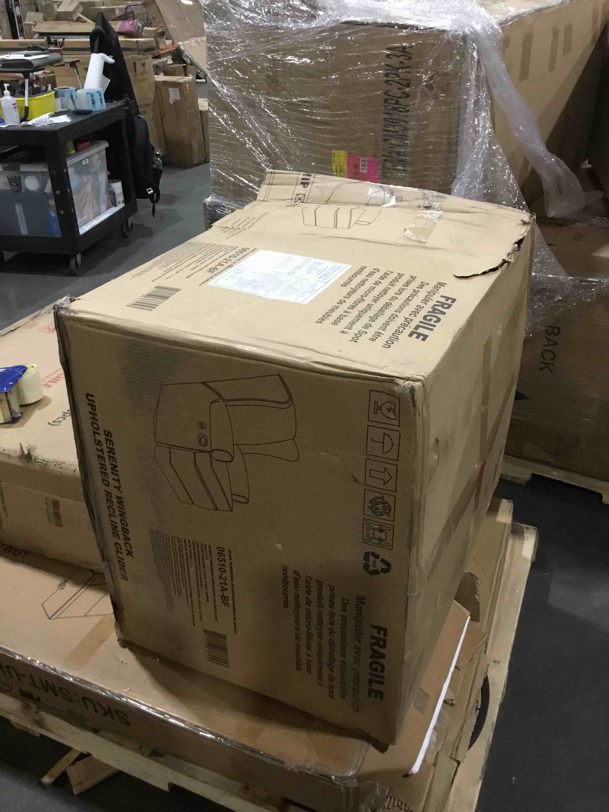 https://s3.amazonaws.com/lotting-images-prod/bidfta/BLU5273366_1711129733722.jpeg