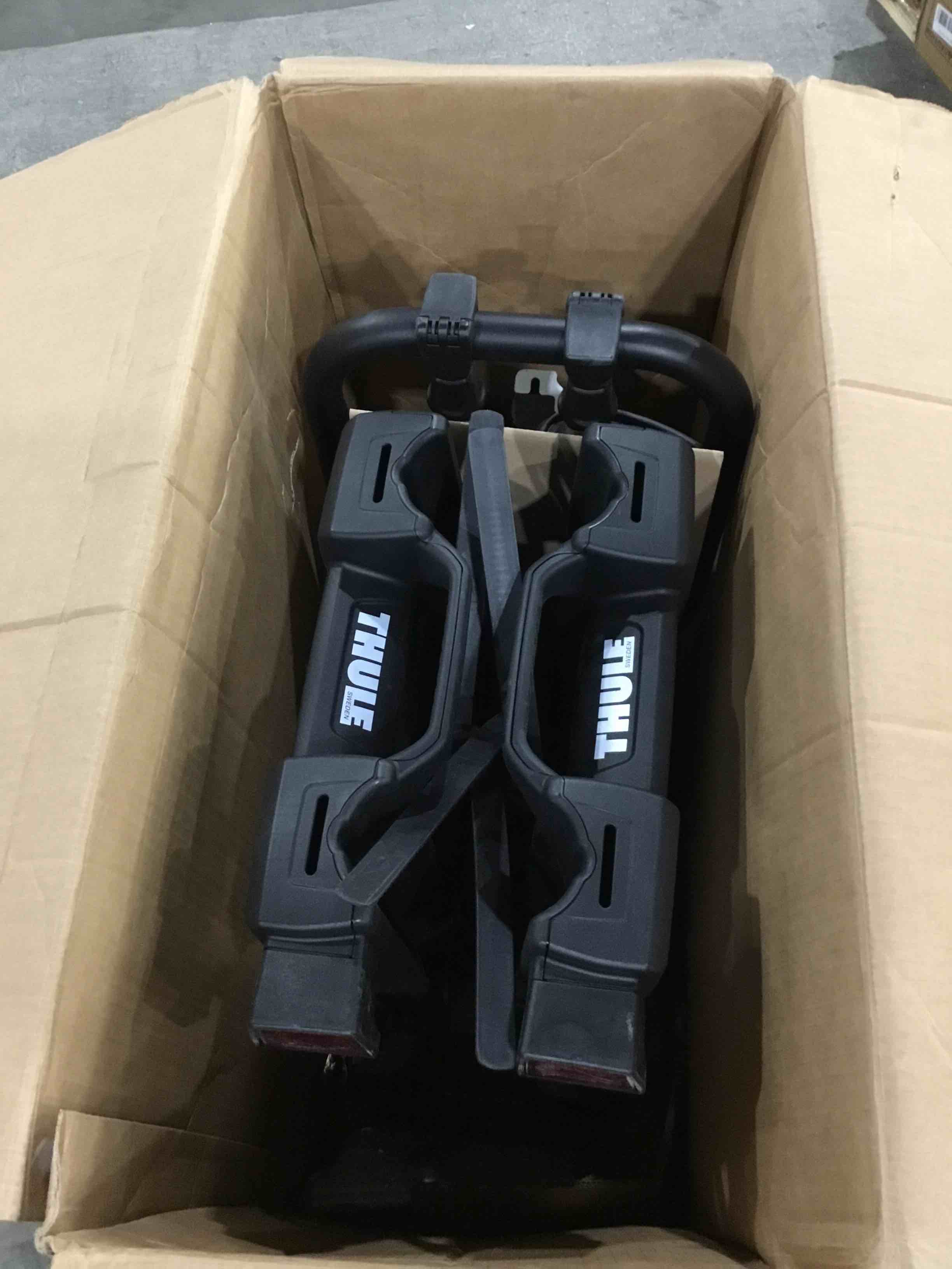 https://s3.amazonaws.com/lotting-images-prod/bidfta/BLU5273773_1712165945671.jpeg