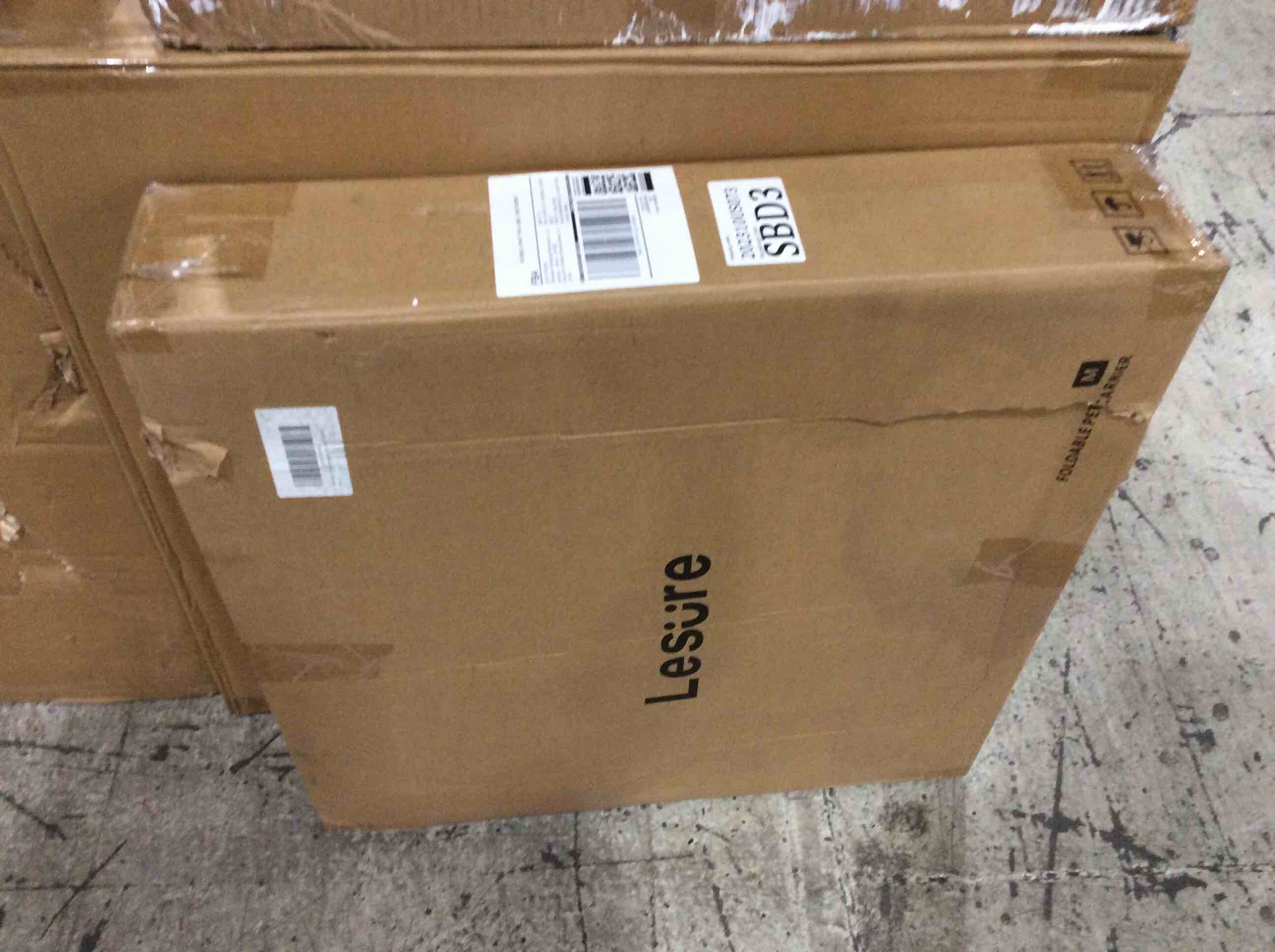 https://s3.amazonaws.com/lotting-images-prod/bidfta/BLU5275113_1712087802651.jpeg