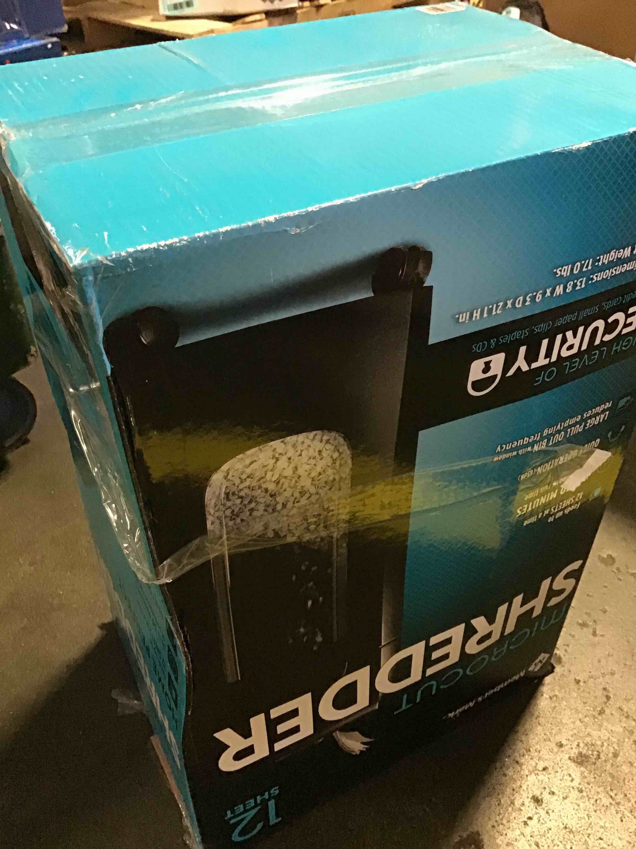 https://s3.amazonaws.com/lotting-images-prod/bidfta/BLU5276163_1690561353566.jpeg