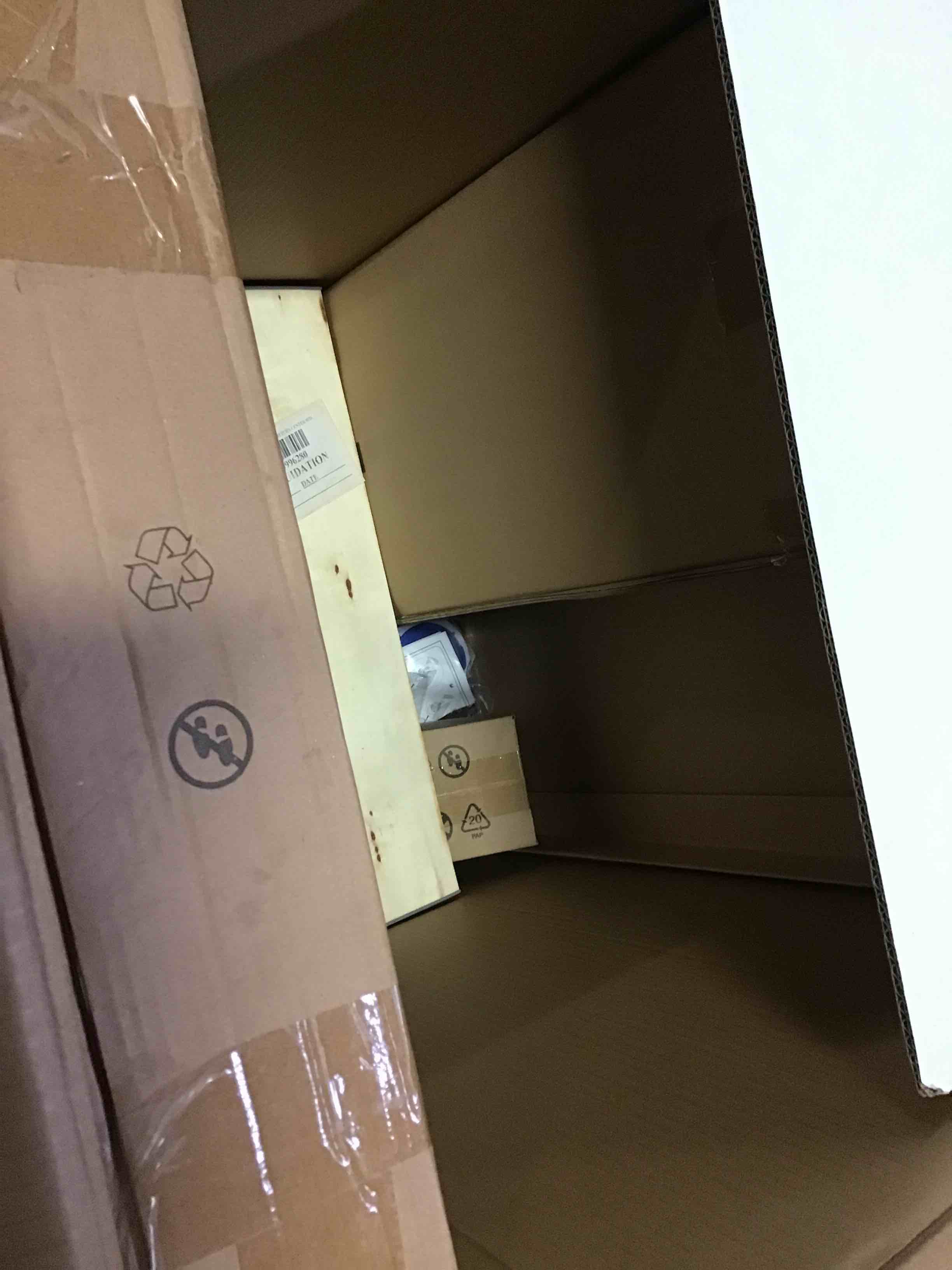 https://s3.amazonaws.com/lotting-images-prod/bidfta/BLU5276188_1690564487390.jpeg