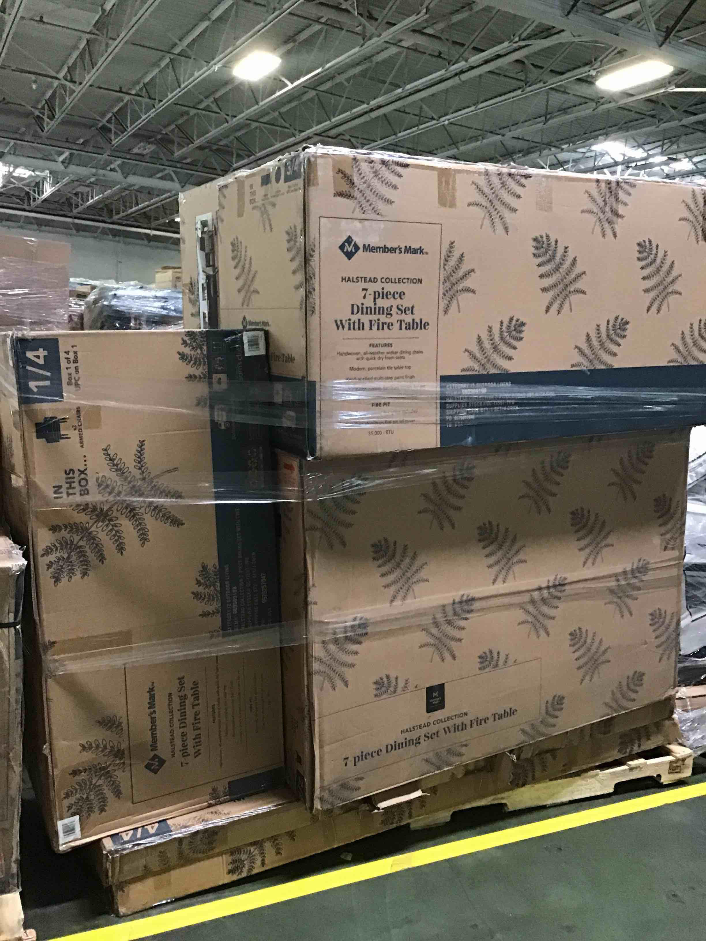 https://s3.amazonaws.com/lotting-images-prod/bidfta/BLU5276300_1690822258237.jpeg