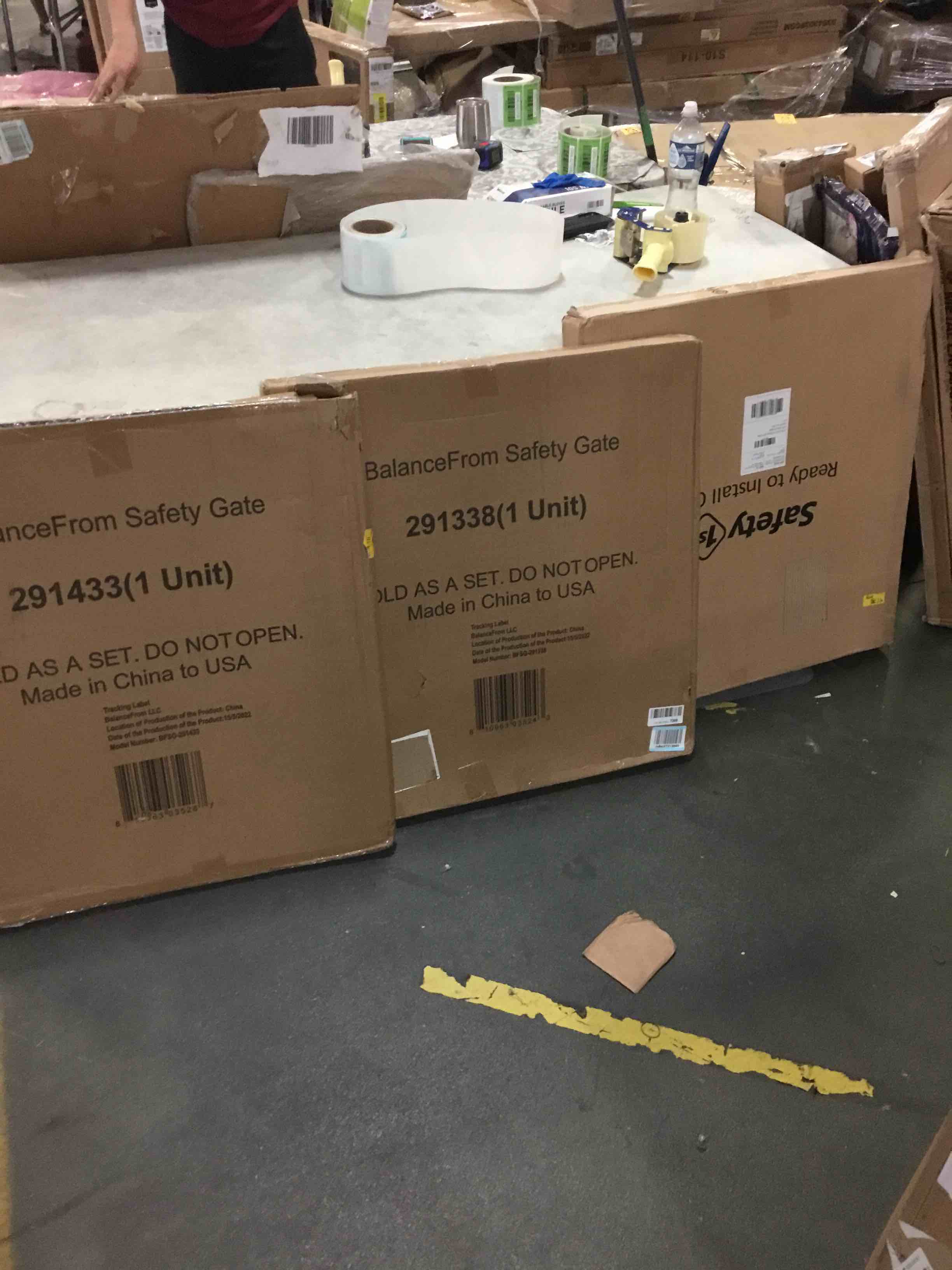 https://s3.amazonaws.com/lotting-images-prod/bidfta/BLU5278084_1691588000500.jpeg