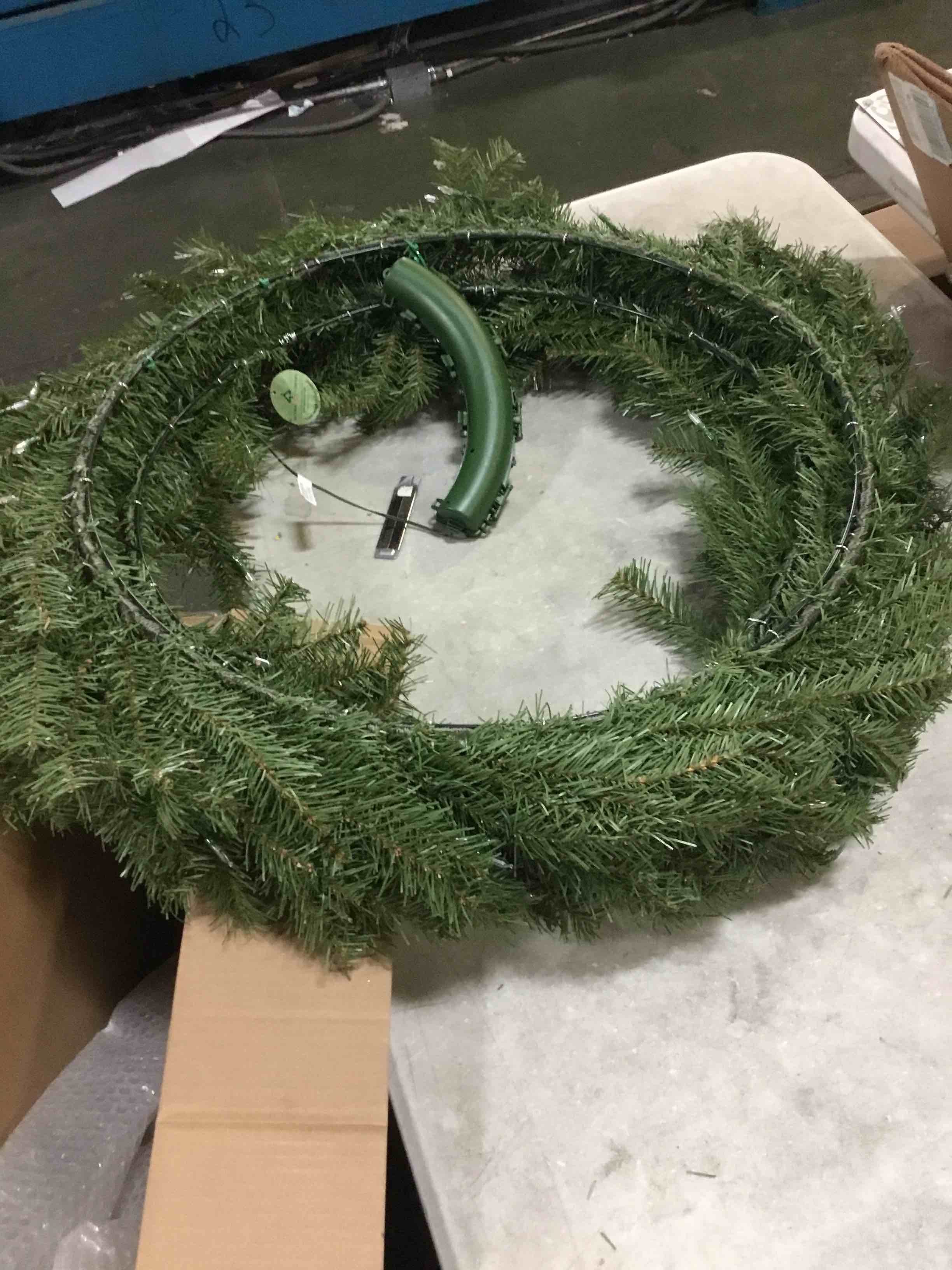 Holiday Wreath with Lights 