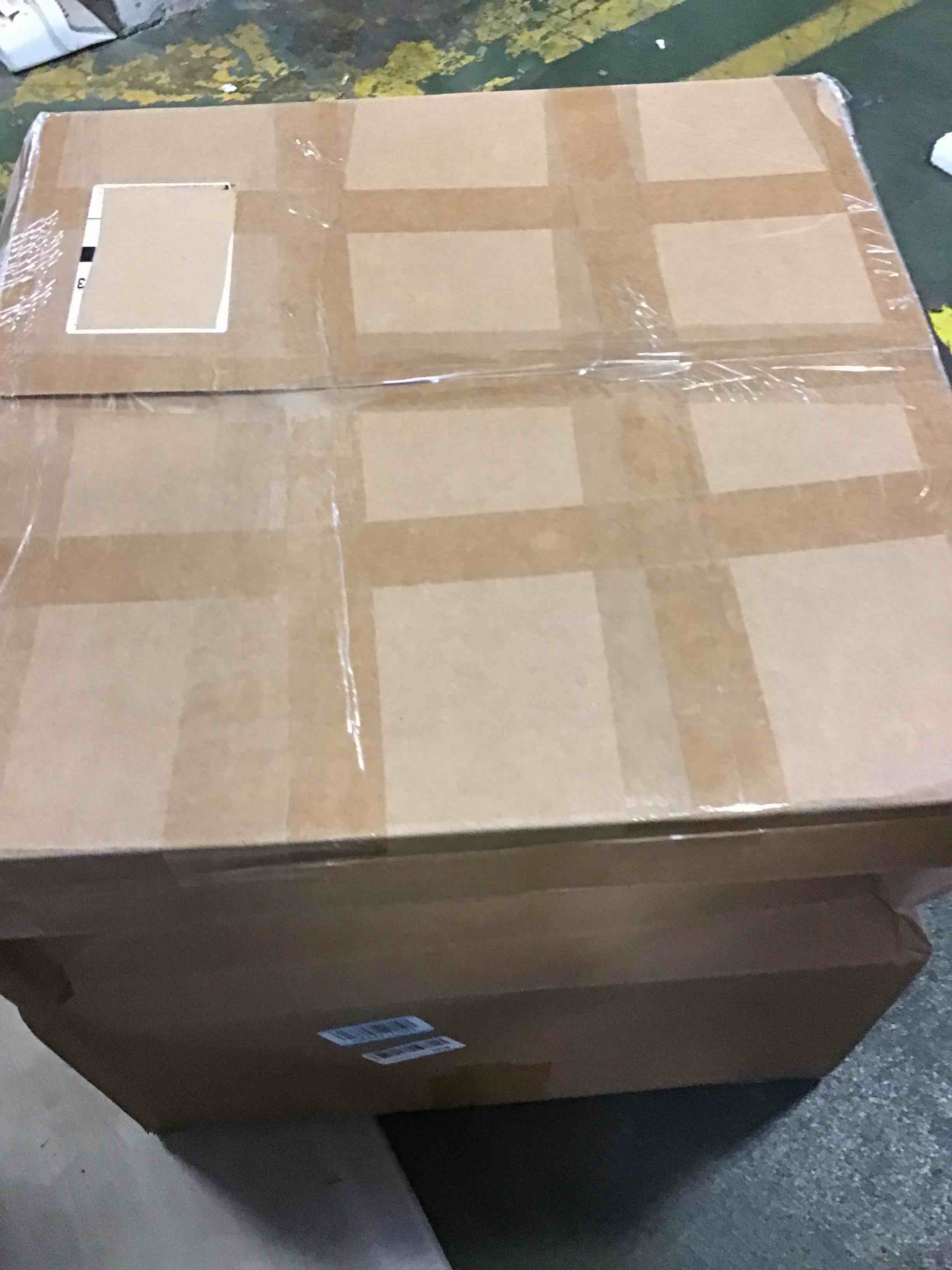 https://s3.amazonaws.com/lotting-images-prod/bidfta/BLU5278430_1691855068402.jpeg
