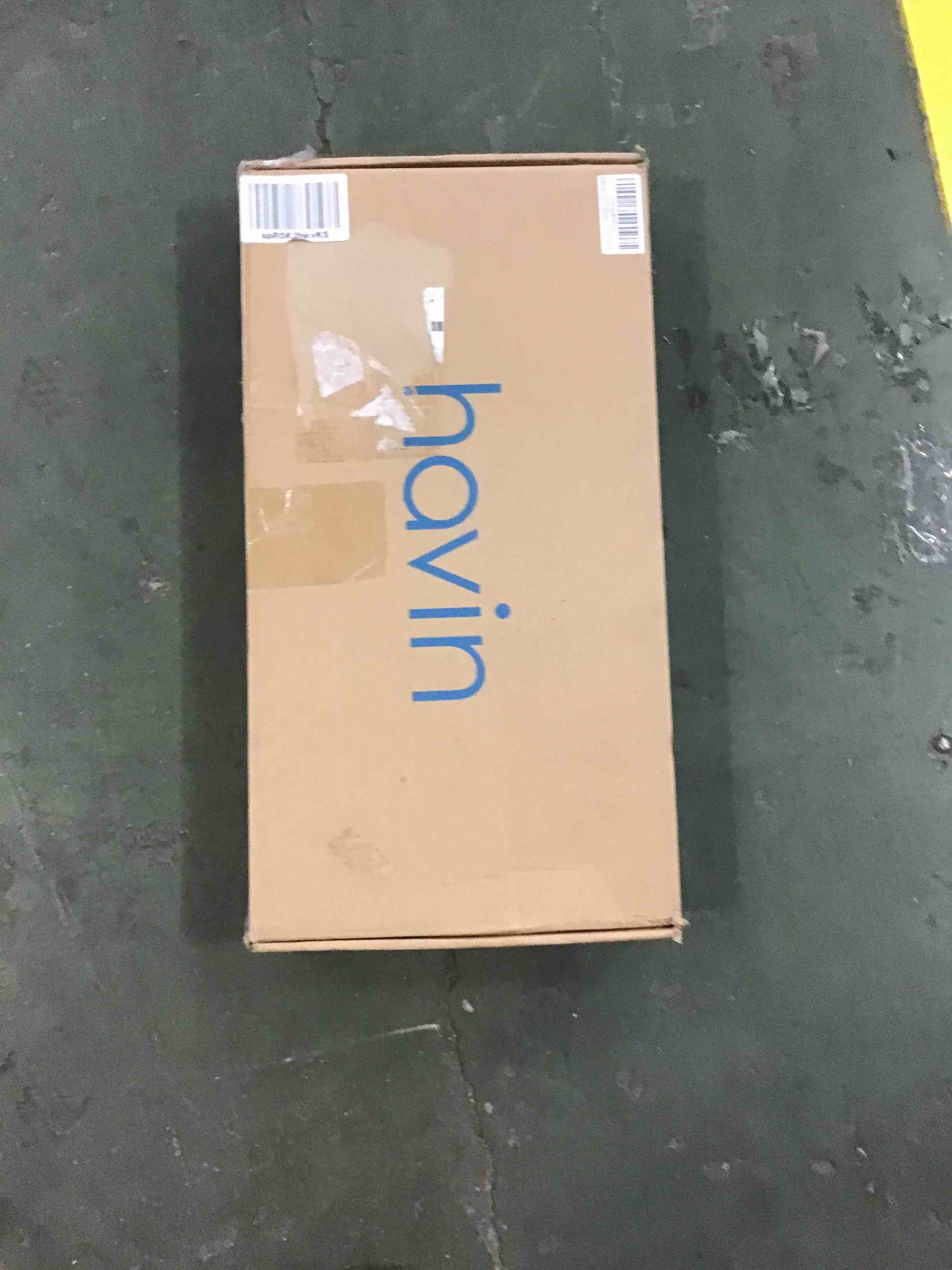 https://s3.amazonaws.com/lotting-images-prod/bidfta/BLU5280440_1695132346318.jpeg
