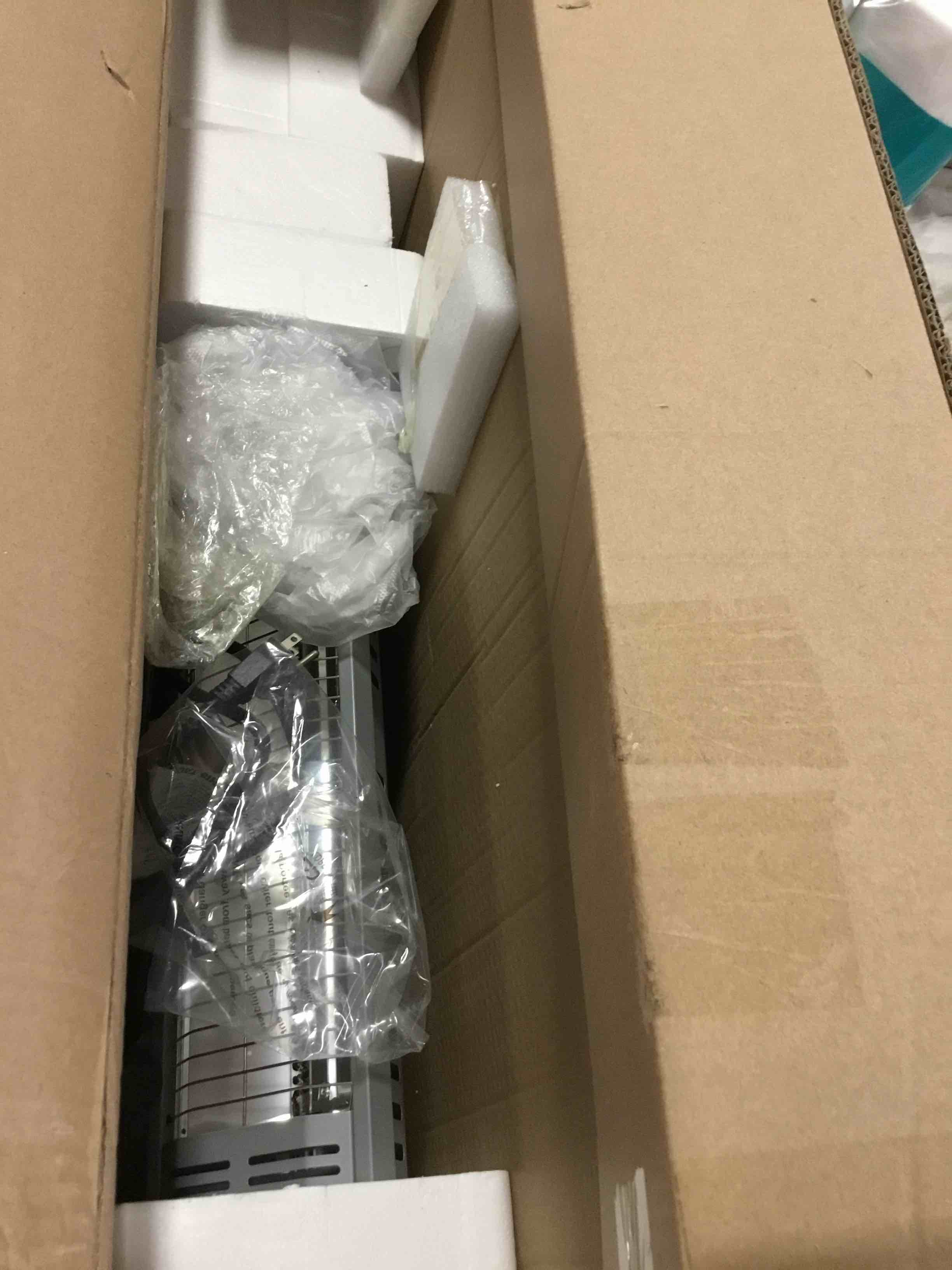 https://s3.amazonaws.com/lotting-images-prod/bidfta/BLU5281395_1689781512106.jpeg