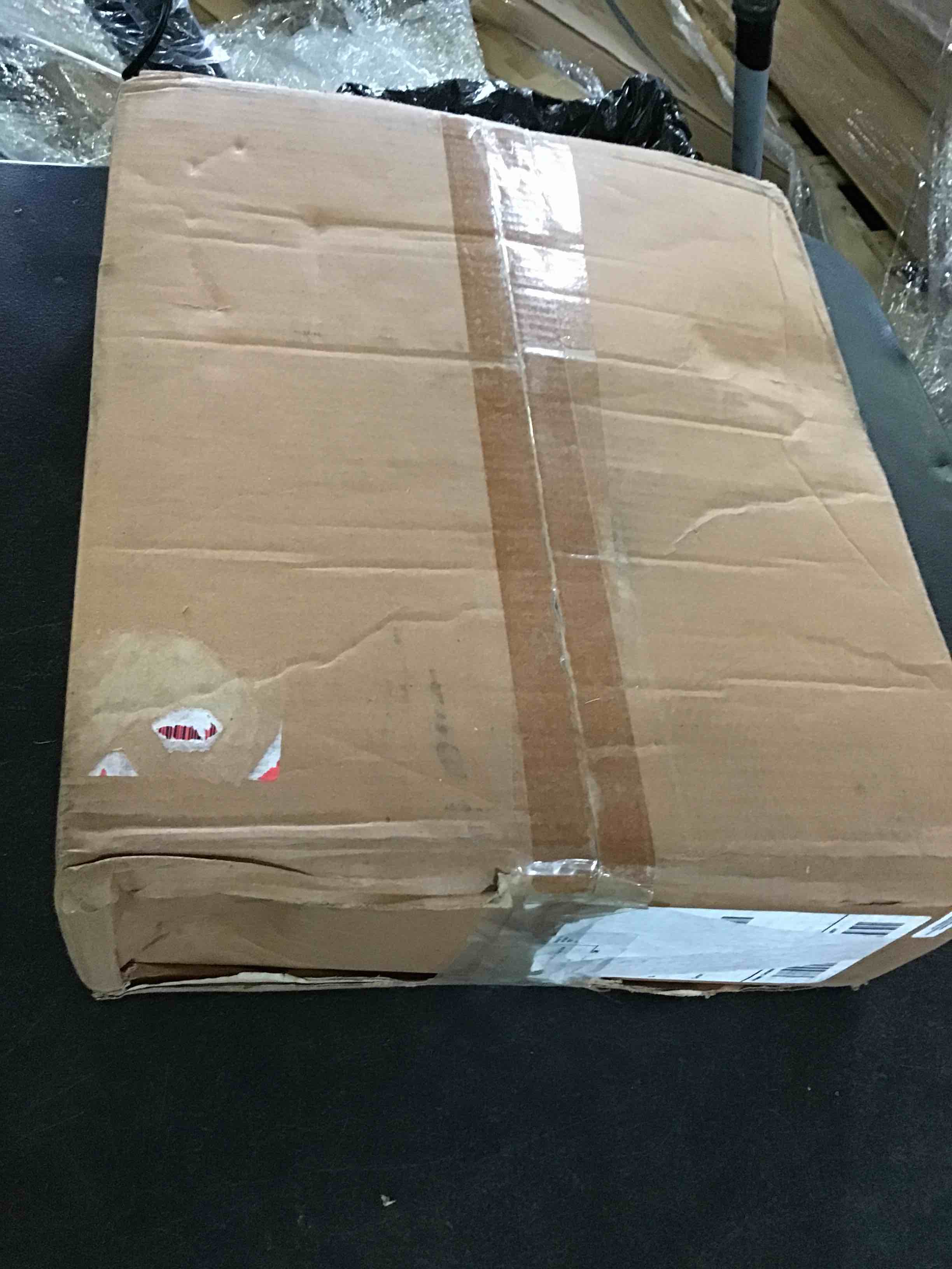 https://s3.amazonaws.com/lotting-images-prod/bidfta/BLU5282899_1690305145030.jpeg