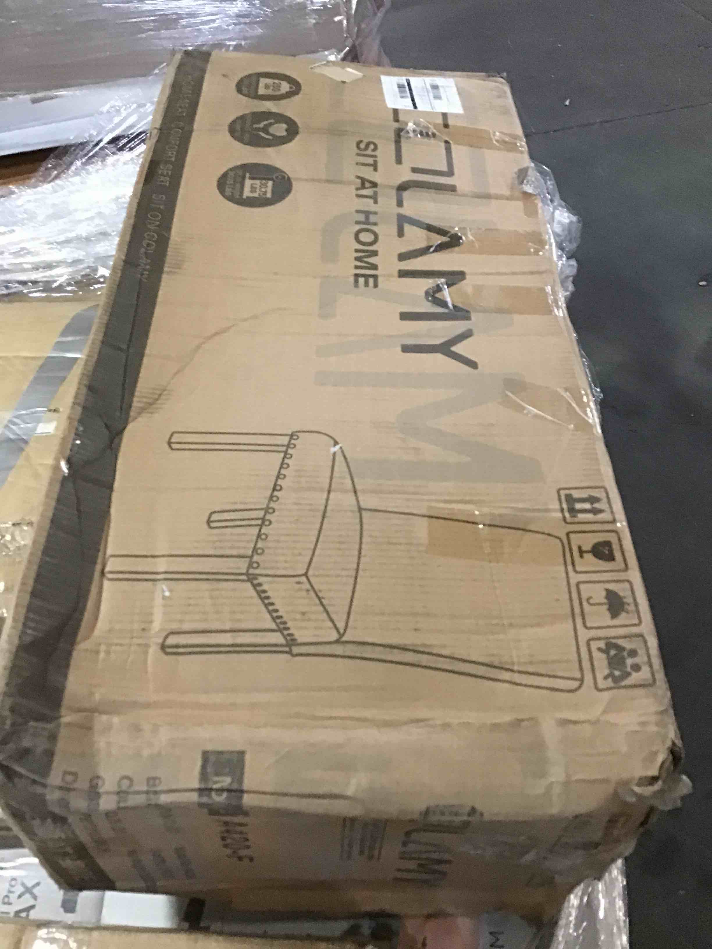 https://s3.amazonaws.com/lotting-images-prod/bidfta/BLU5283280_1690458554808.jpeg