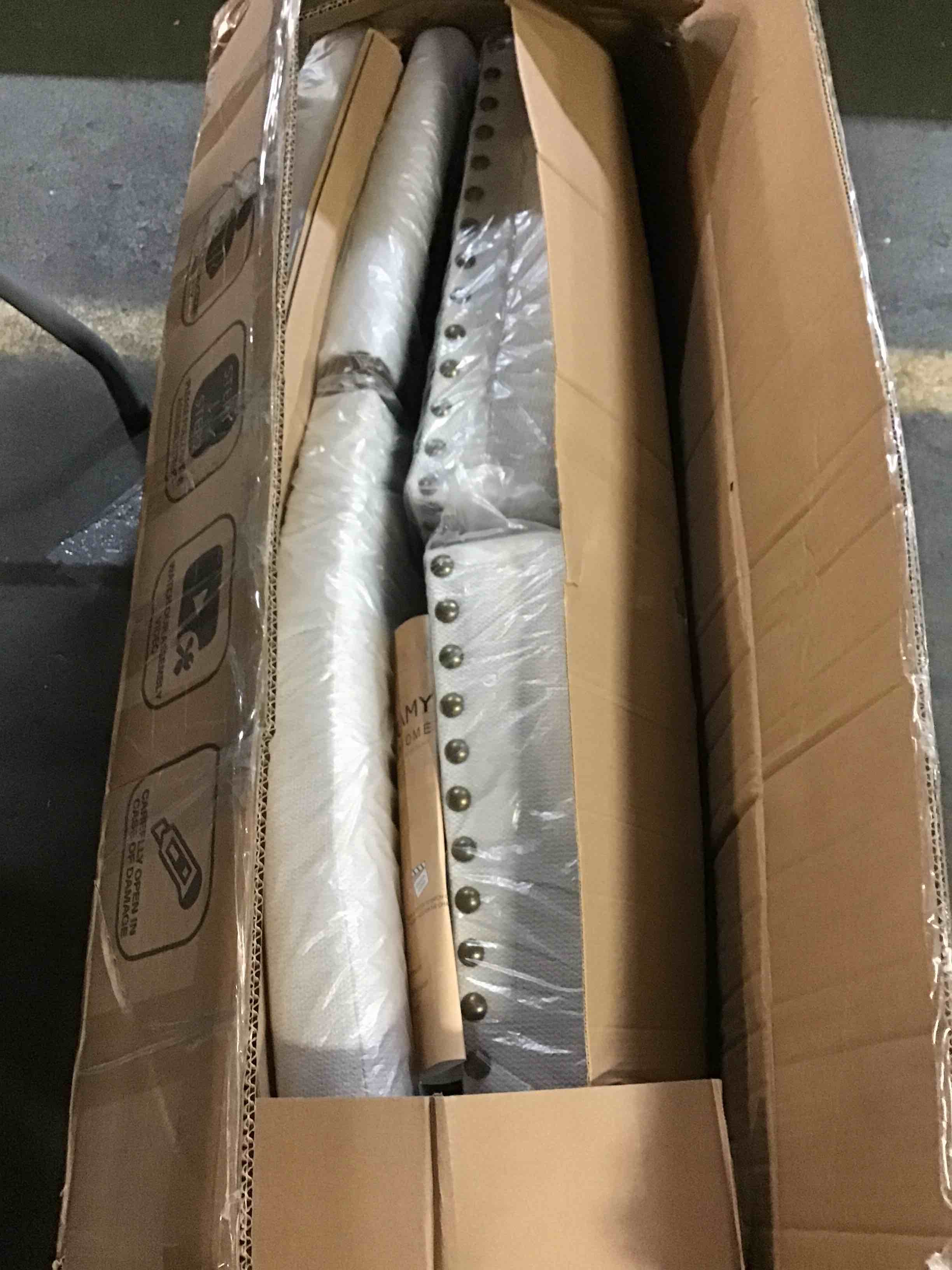 https://s3.amazonaws.com/lotting-images-prod/bidfta/BLU5283280_1690458709813.jpeg