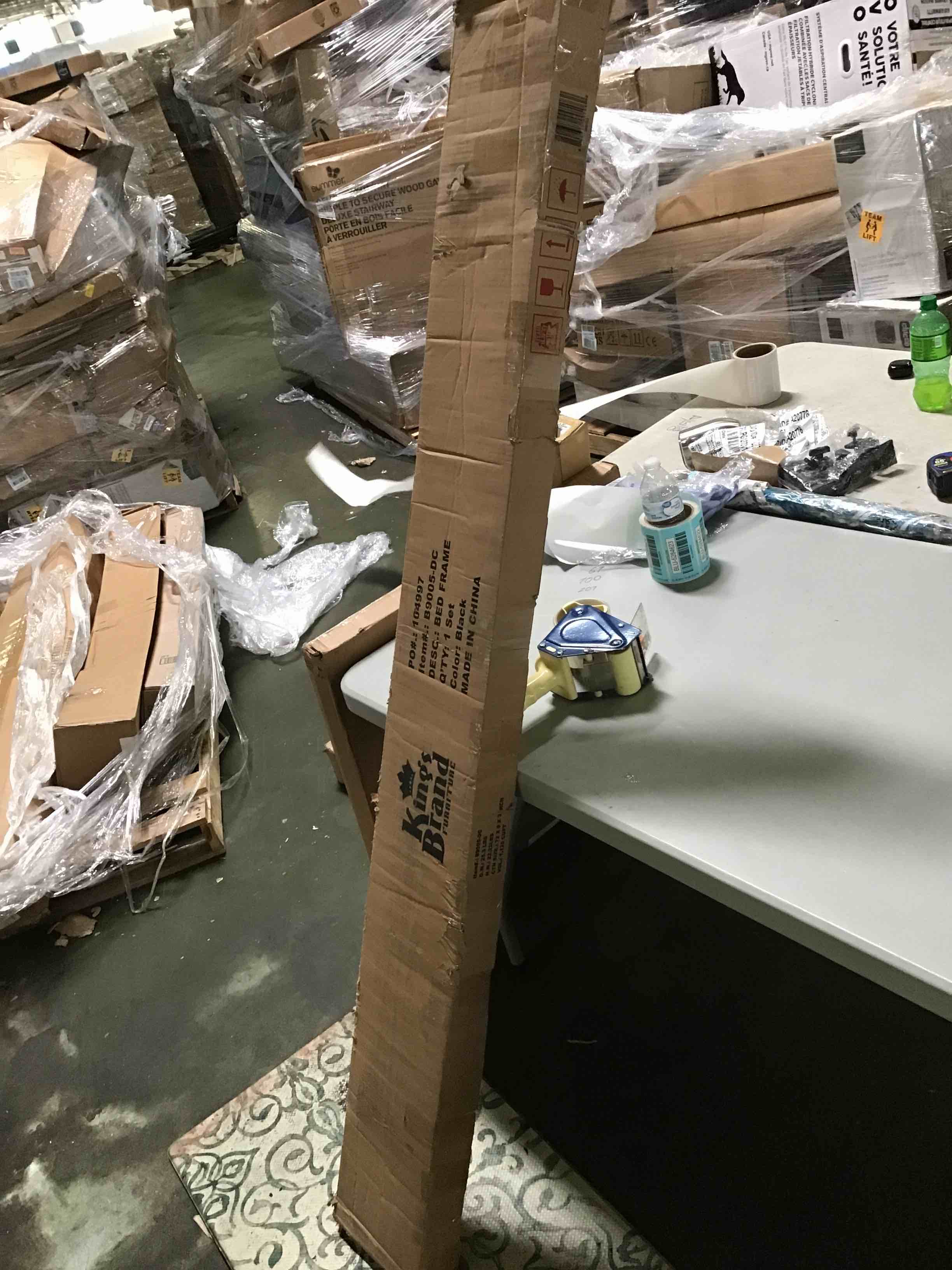 https://s3.amazonaws.com/lotting-images-prod/bidfta/BLU5284619_1690392765929.jpeg