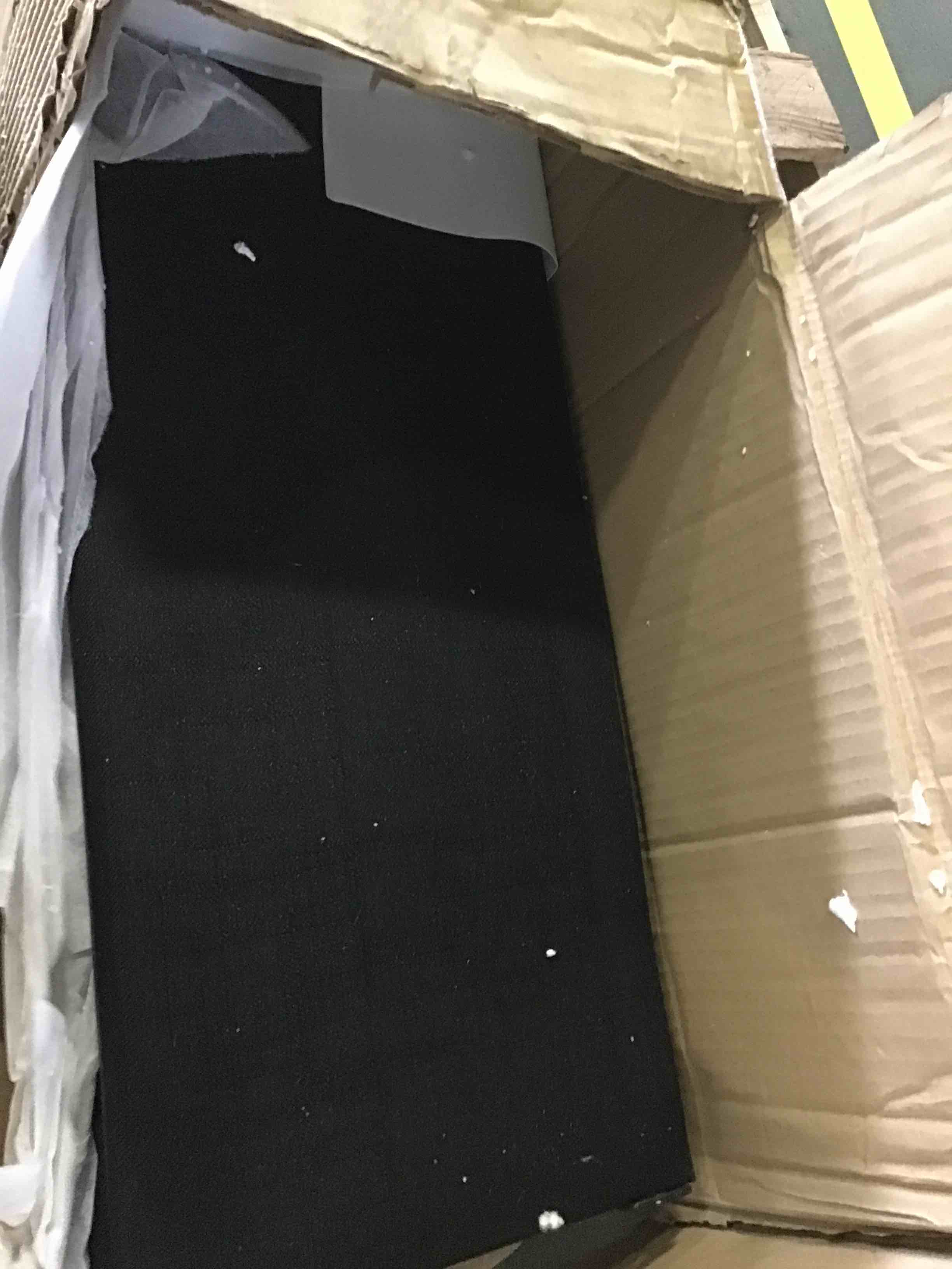 https://s3.amazonaws.com/lotting-images-prod/bidfta/BLU5286250_1691602091297.jpeg