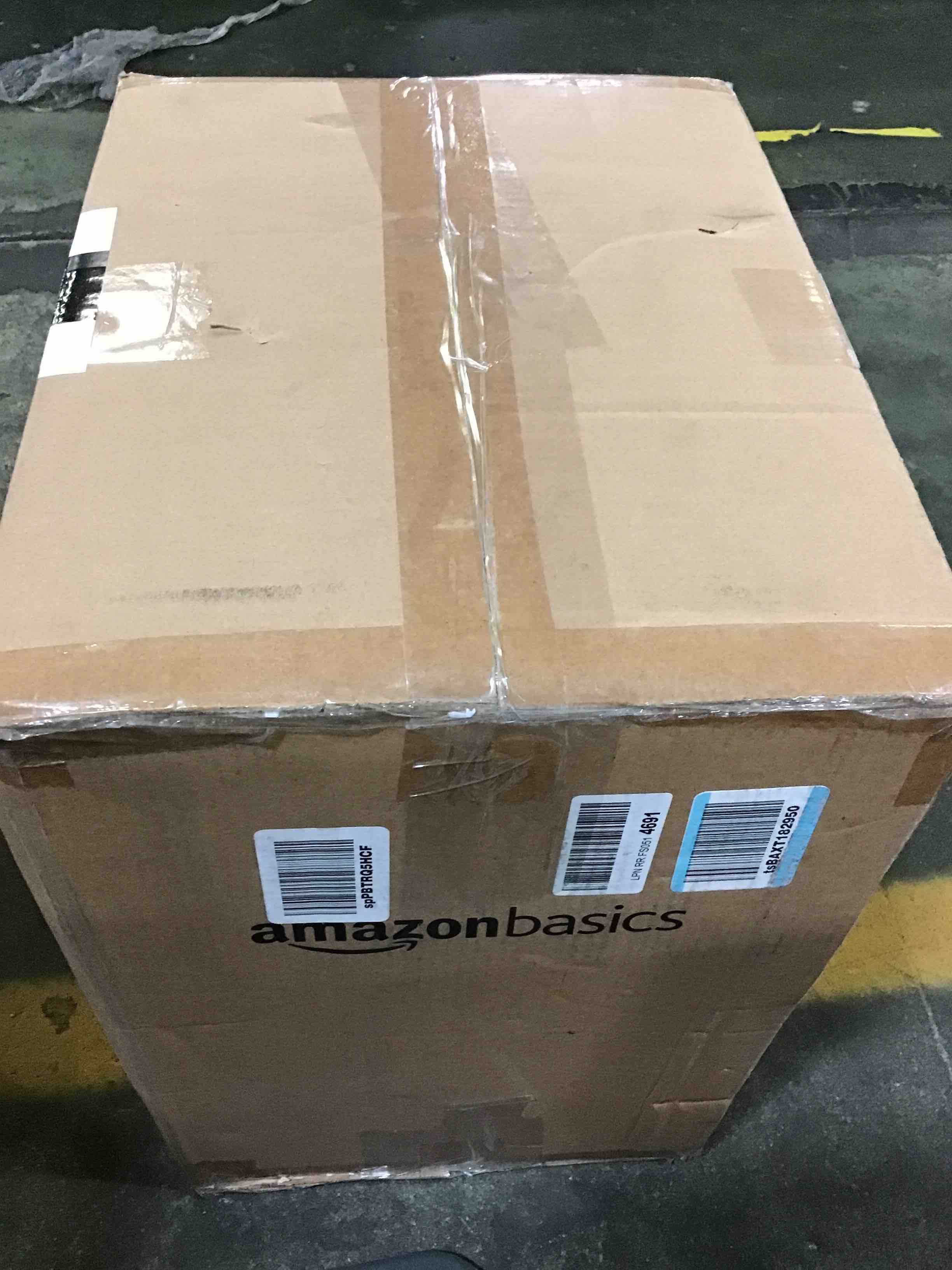 https://s3.amazonaws.com/lotting-images-prod/bidfta/BLU5286466_1689611465352.jpeg