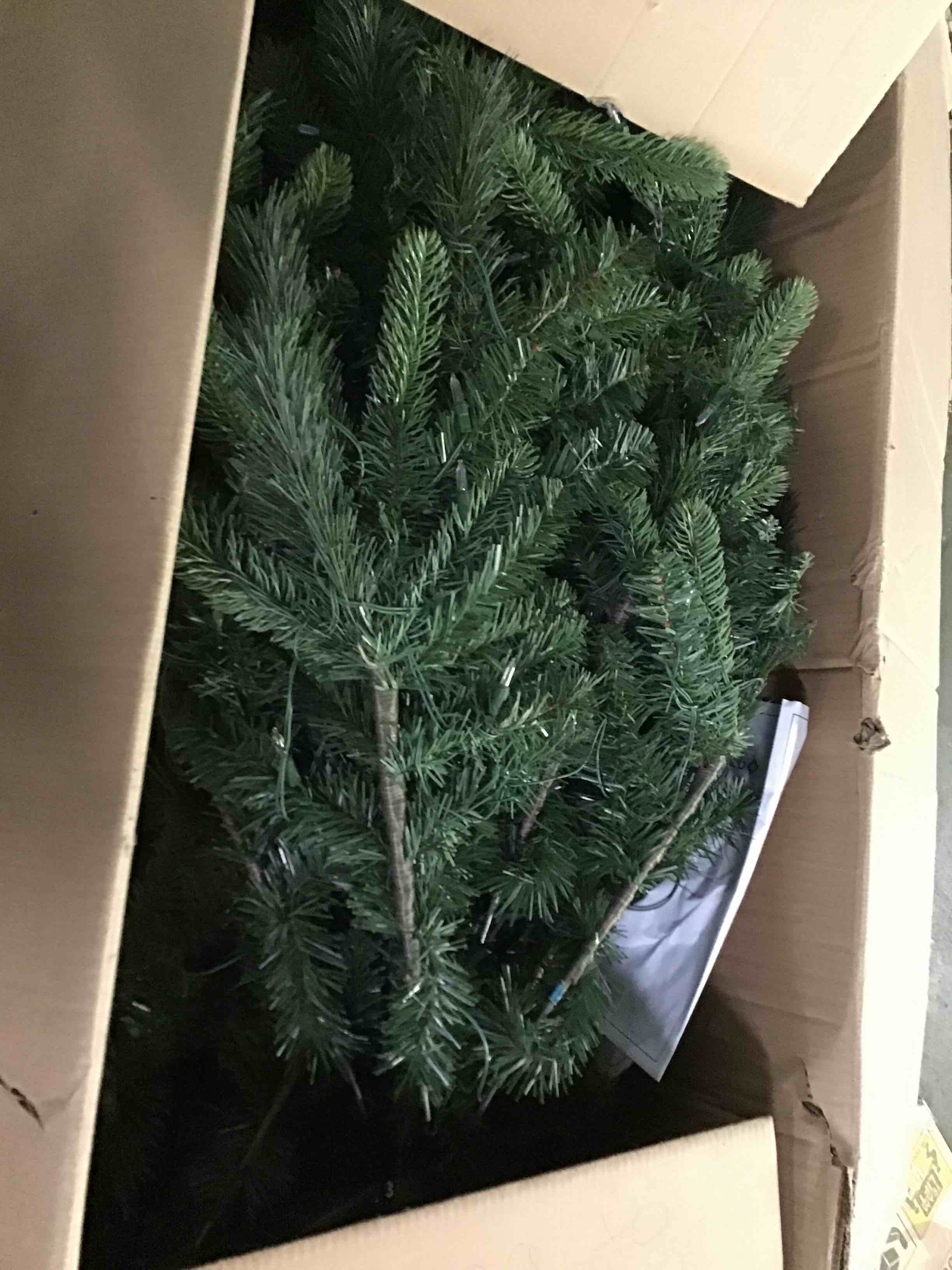 https://s3.amazonaws.com/lotting-images-prod/bidfta/BLU5287262_1689943435501.jpeg