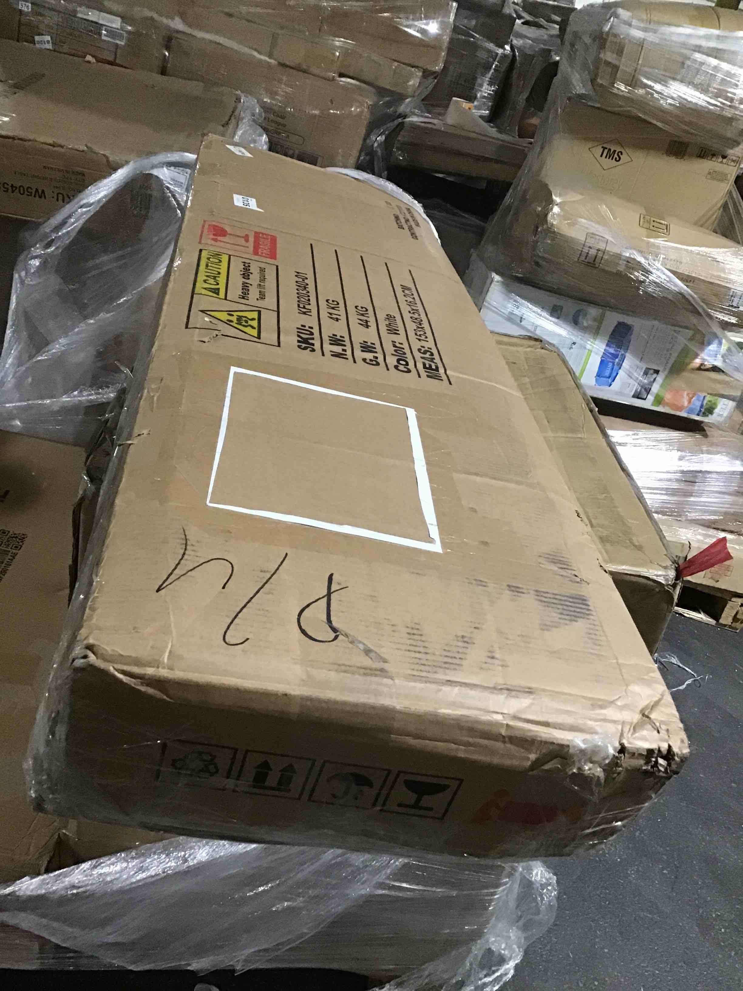 https://s3.amazonaws.com/lotting-images-prod/bidfta/BLU5288190_1688733688518.jpeg