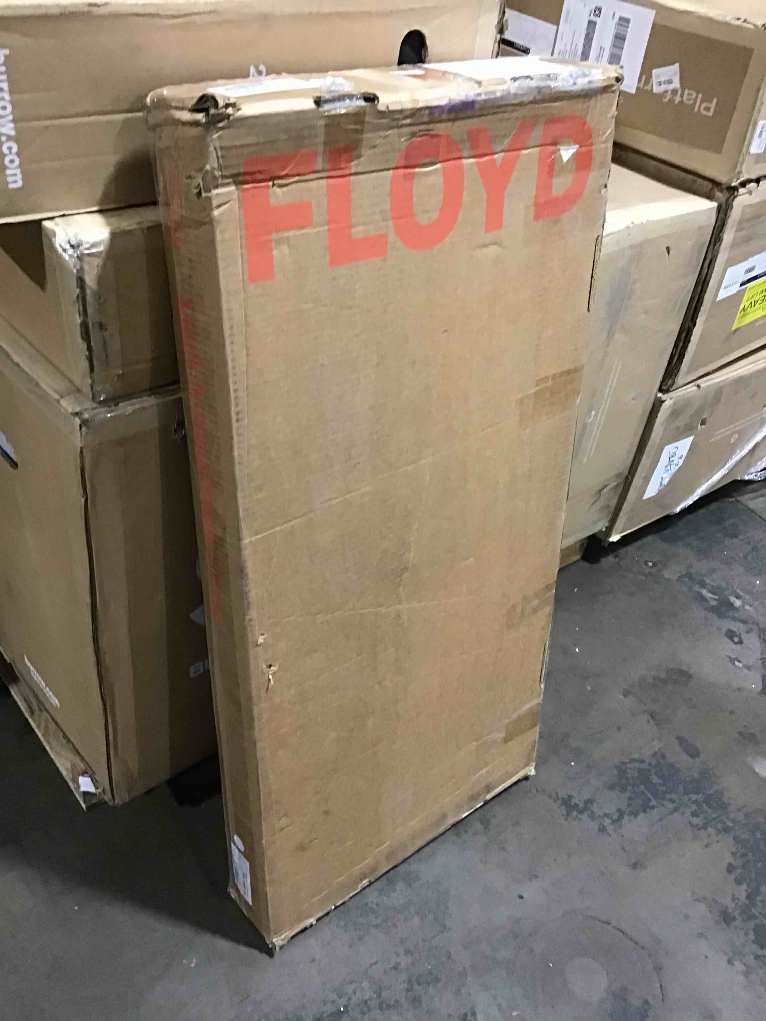 https://s3.amazonaws.com/lotting-images-prod/bidfta/BLU5289144_1690376426353.jpeg