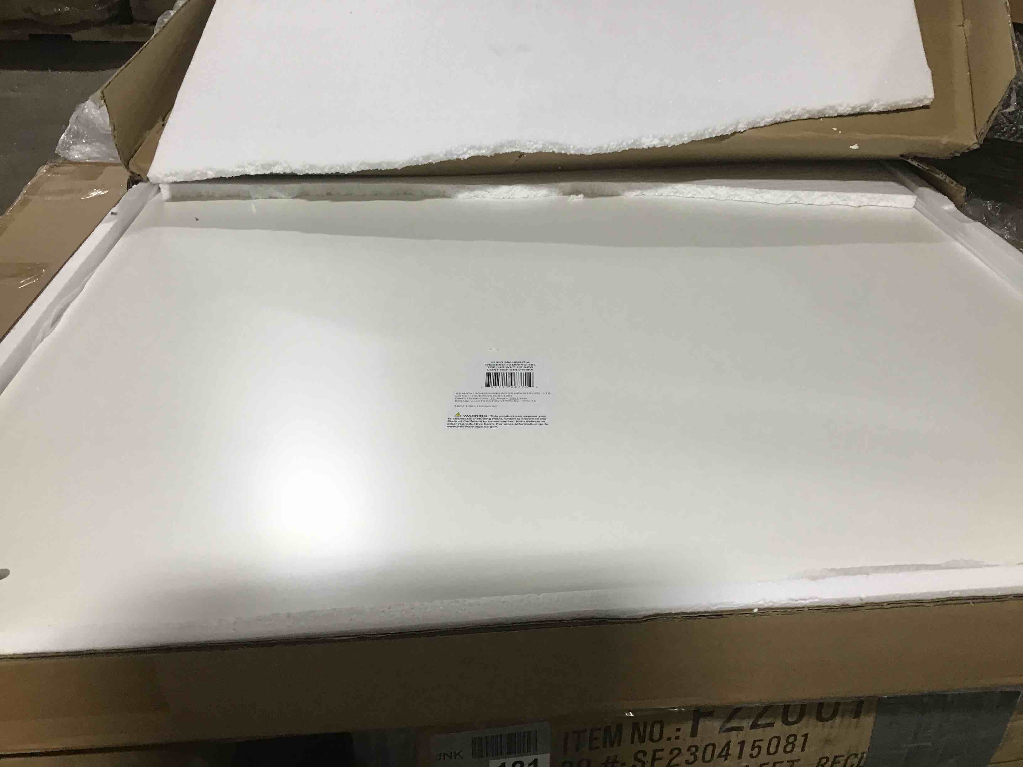 https://s3.amazonaws.com/lotting-images-prod/bidfta/BLU5289489_1689353933888.jpeg