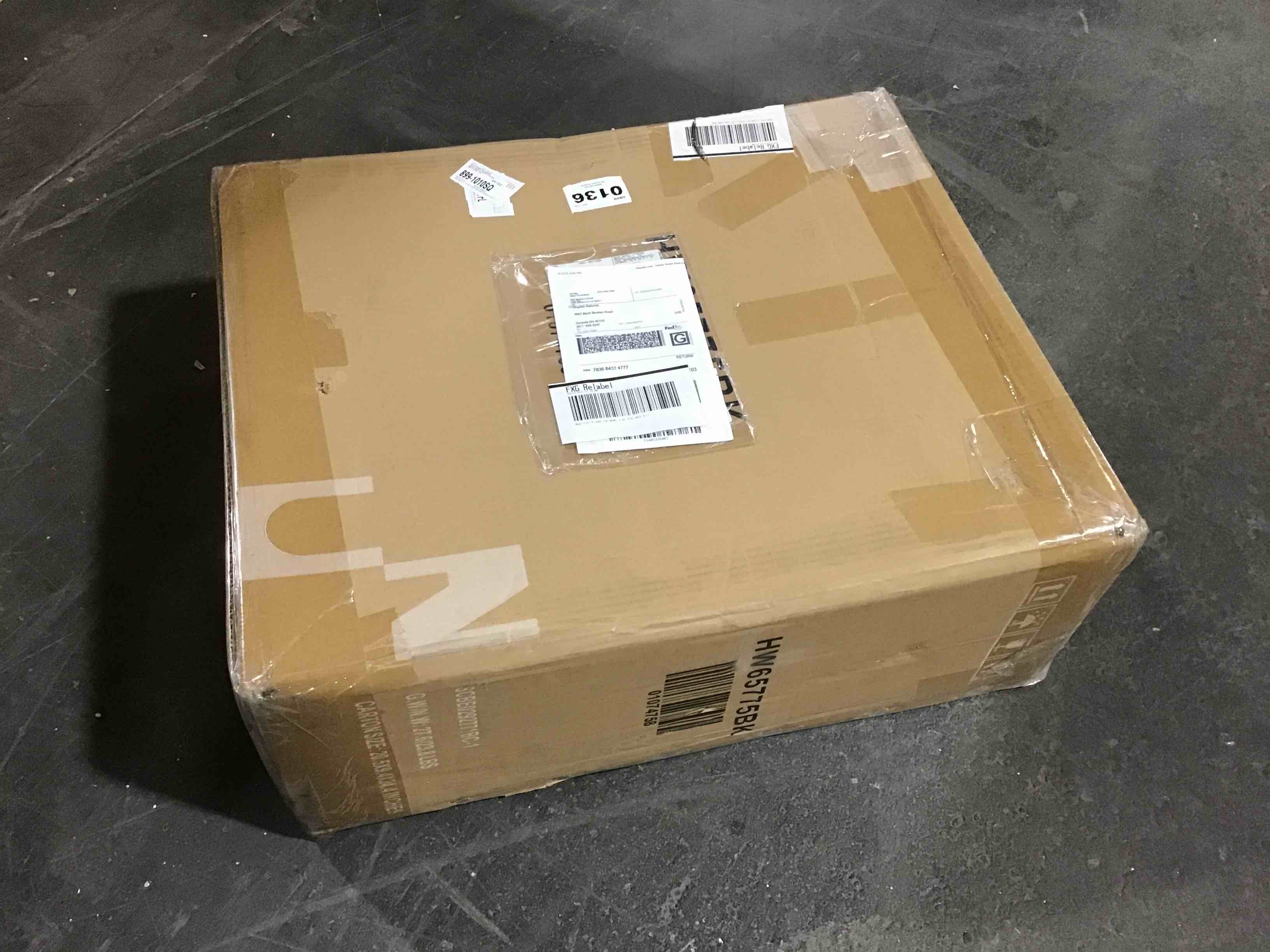 https://s3.amazonaws.com/lotting-images-prod/bidfta/BLU5290499_1696085685528.jpeg
