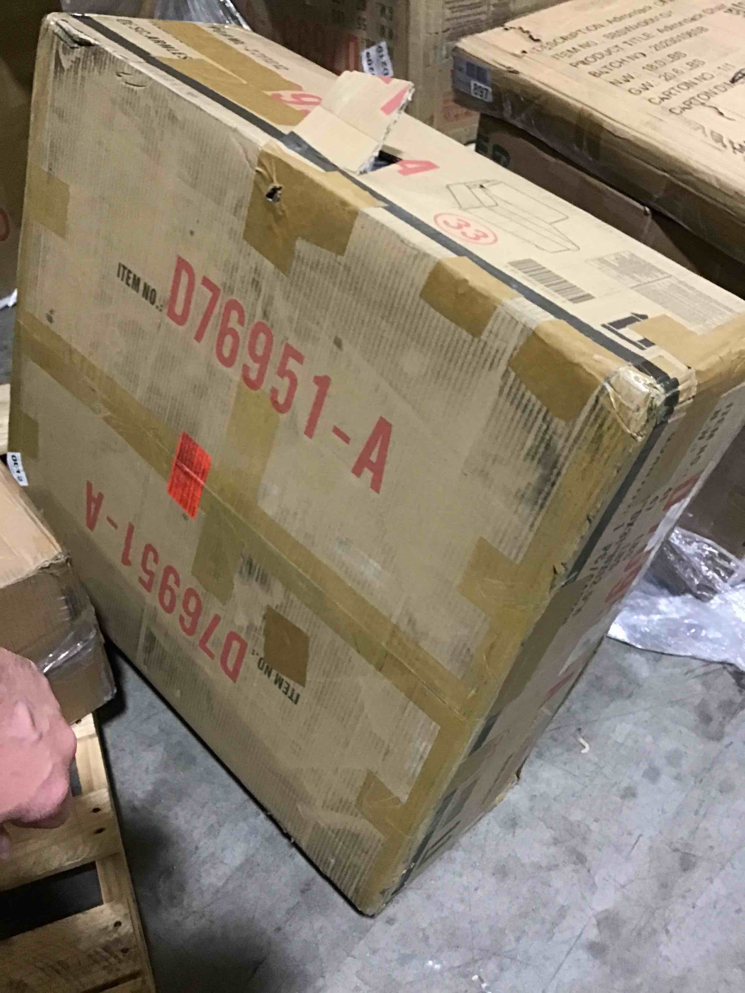 https://s3.amazonaws.com/lotting-images-prod/bidfta/BLU5291115_1688564397477.jpeg