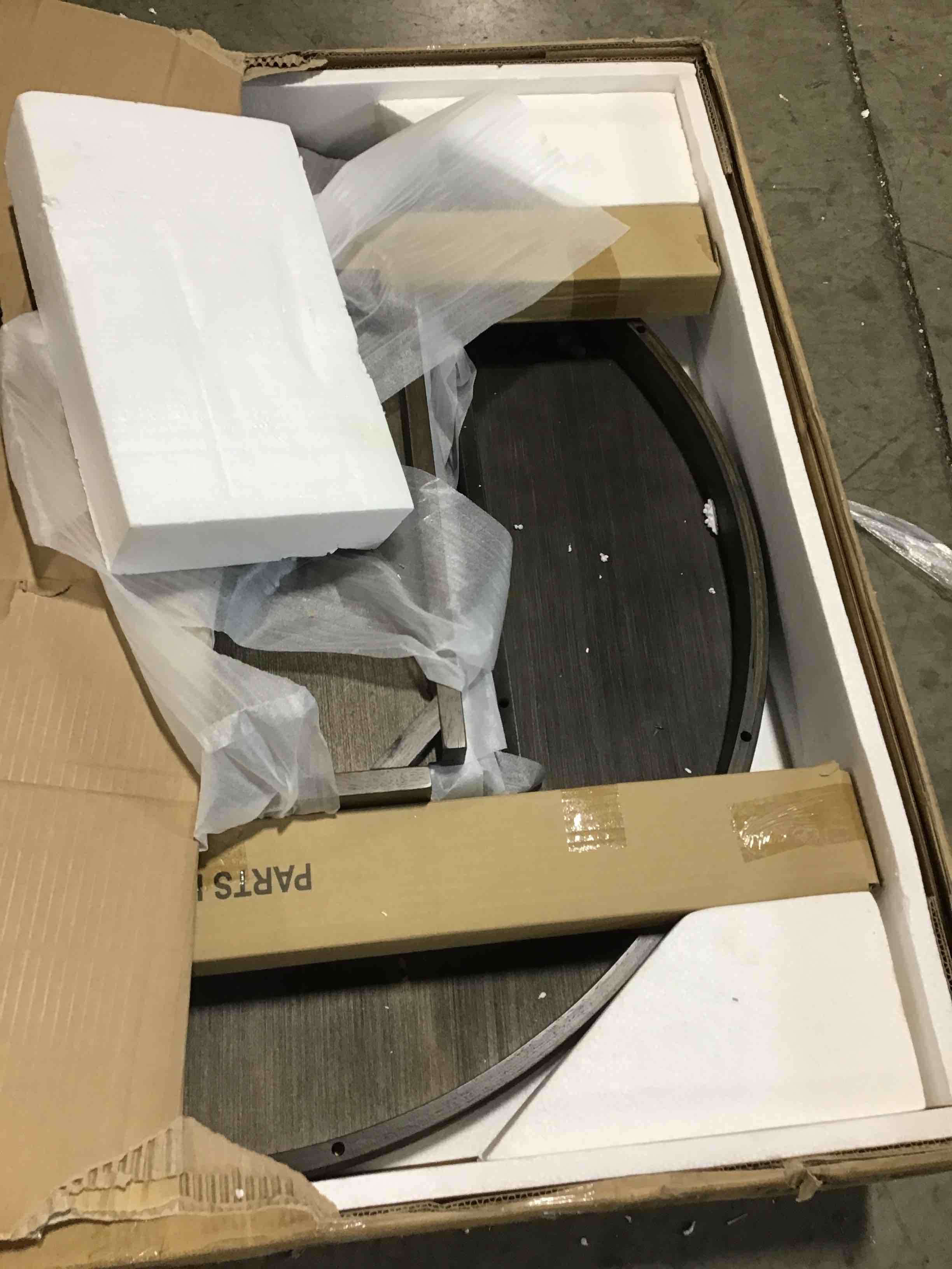https://s3.amazonaws.com/lotting-images-prod/bidfta/BLU5291222_1688584722152.jpeg