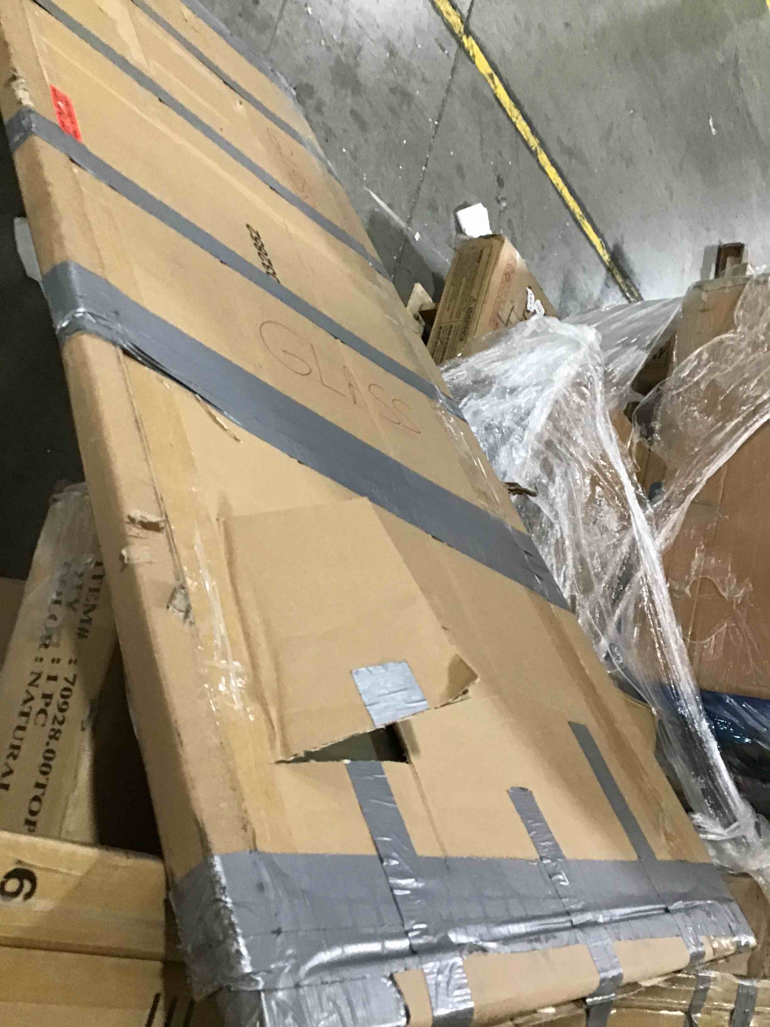 https://s3.amazonaws.com/lotting-images-prod/bidfta/BLU5292047_1689702100216.jpeg