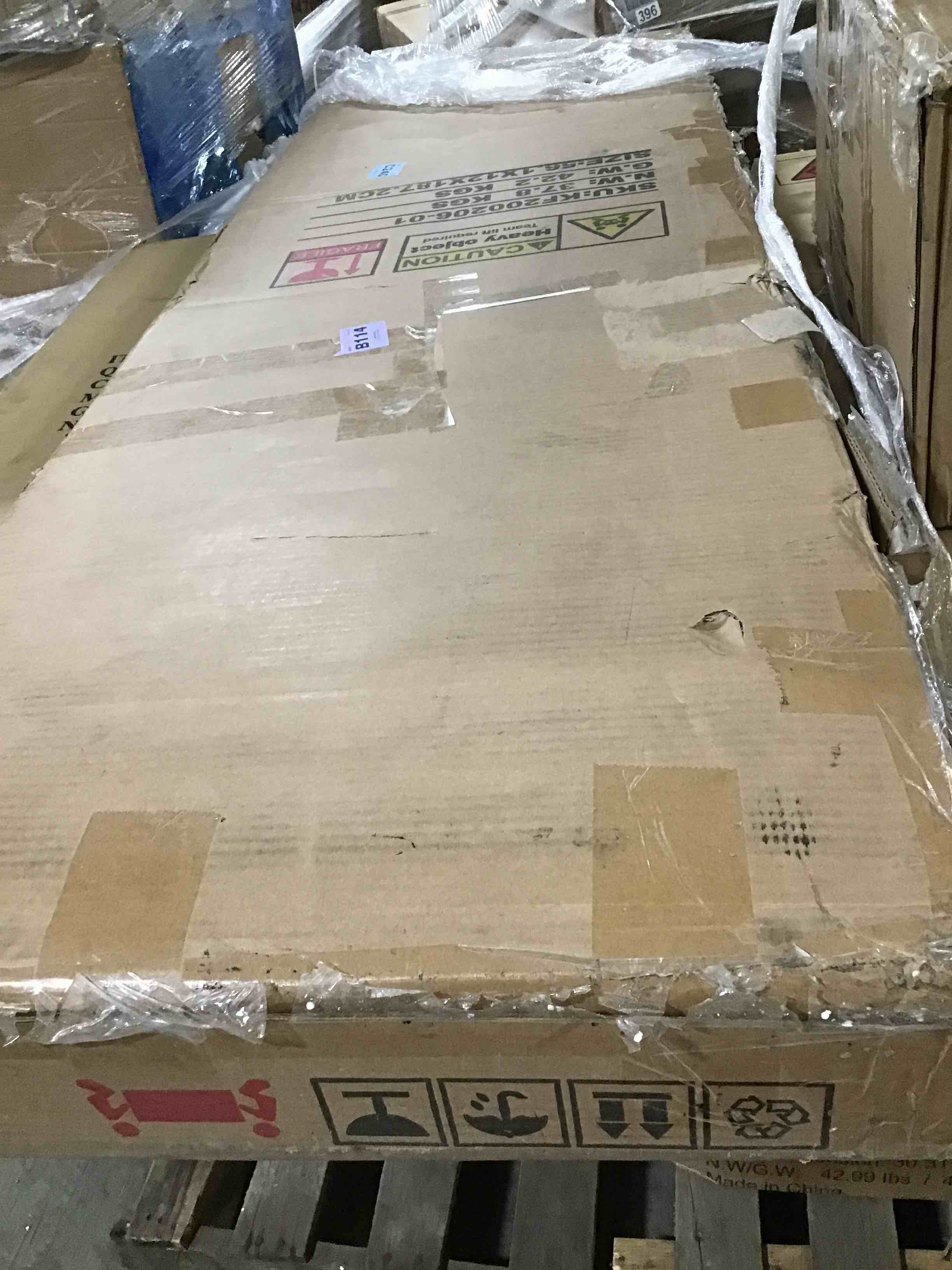 https://s3.amazonaws.com/lotting-images-prod/bidfta/BLU5292098_1689702758357.jpeg