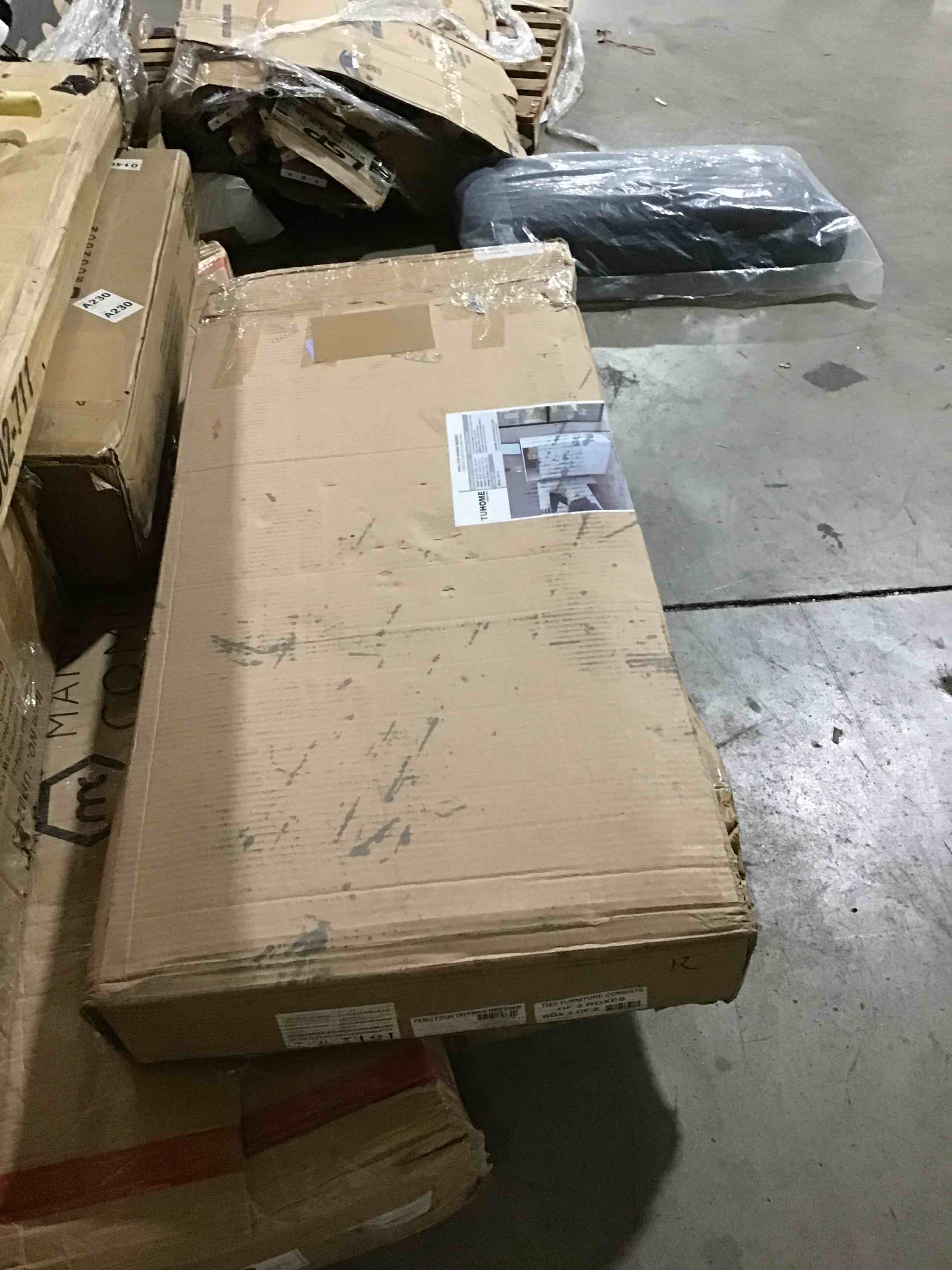 https://s3.amazonaws.com/lotting-images-prod/bidfta/BLU5292936_1691087802435.jpeg