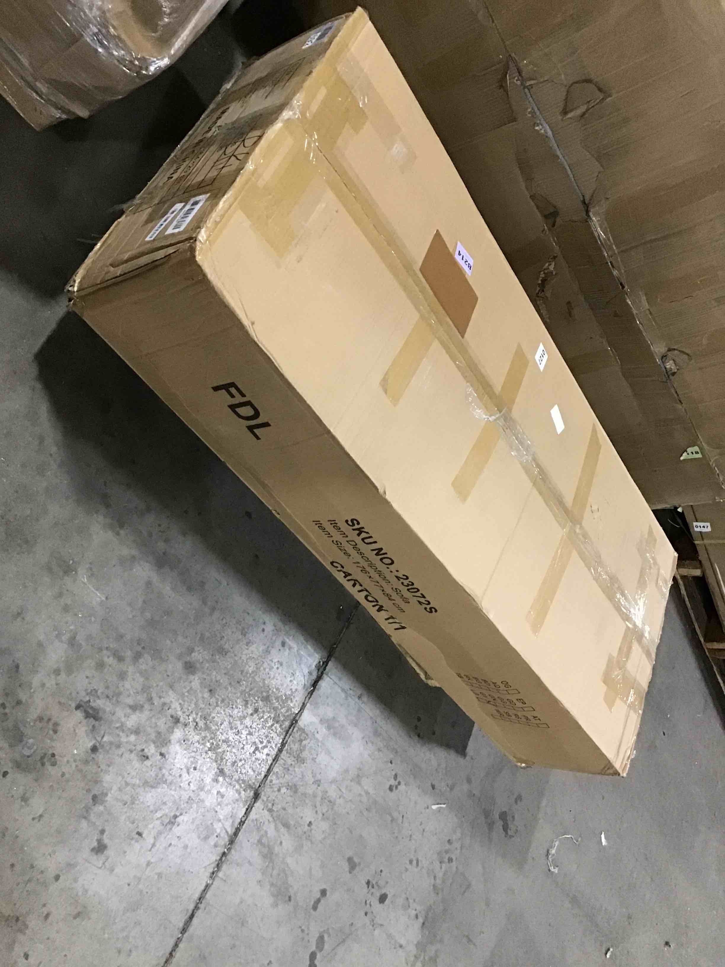 https://s3.amazonaws.com/lotting-images-prod/bidfta/BLU5293970_1688577910294.jpeg