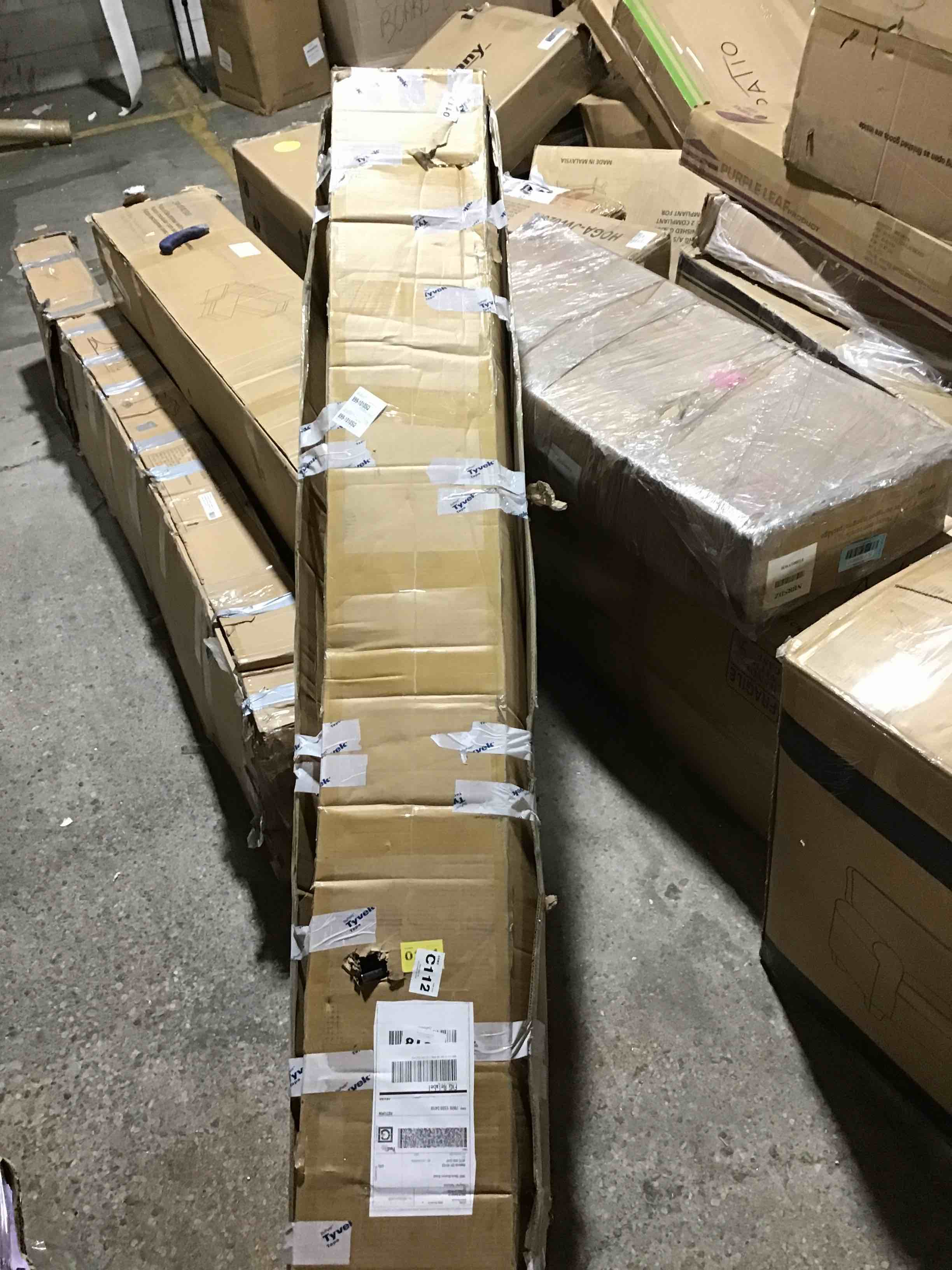 https://s3.amazonaws.com/lotting-images-prod/bidfta/BLU5294420_1689863892047.jpeg