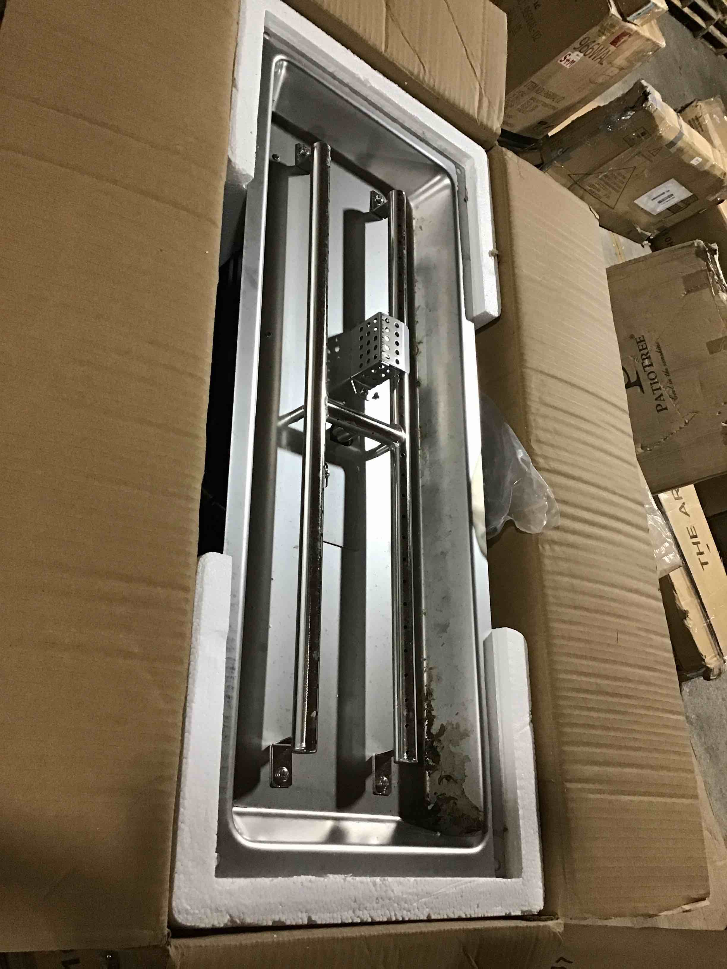 https://s3.amazonaws.com/lotting-images-prod/bidfta/BLU5294433_1689874348723.jpeg