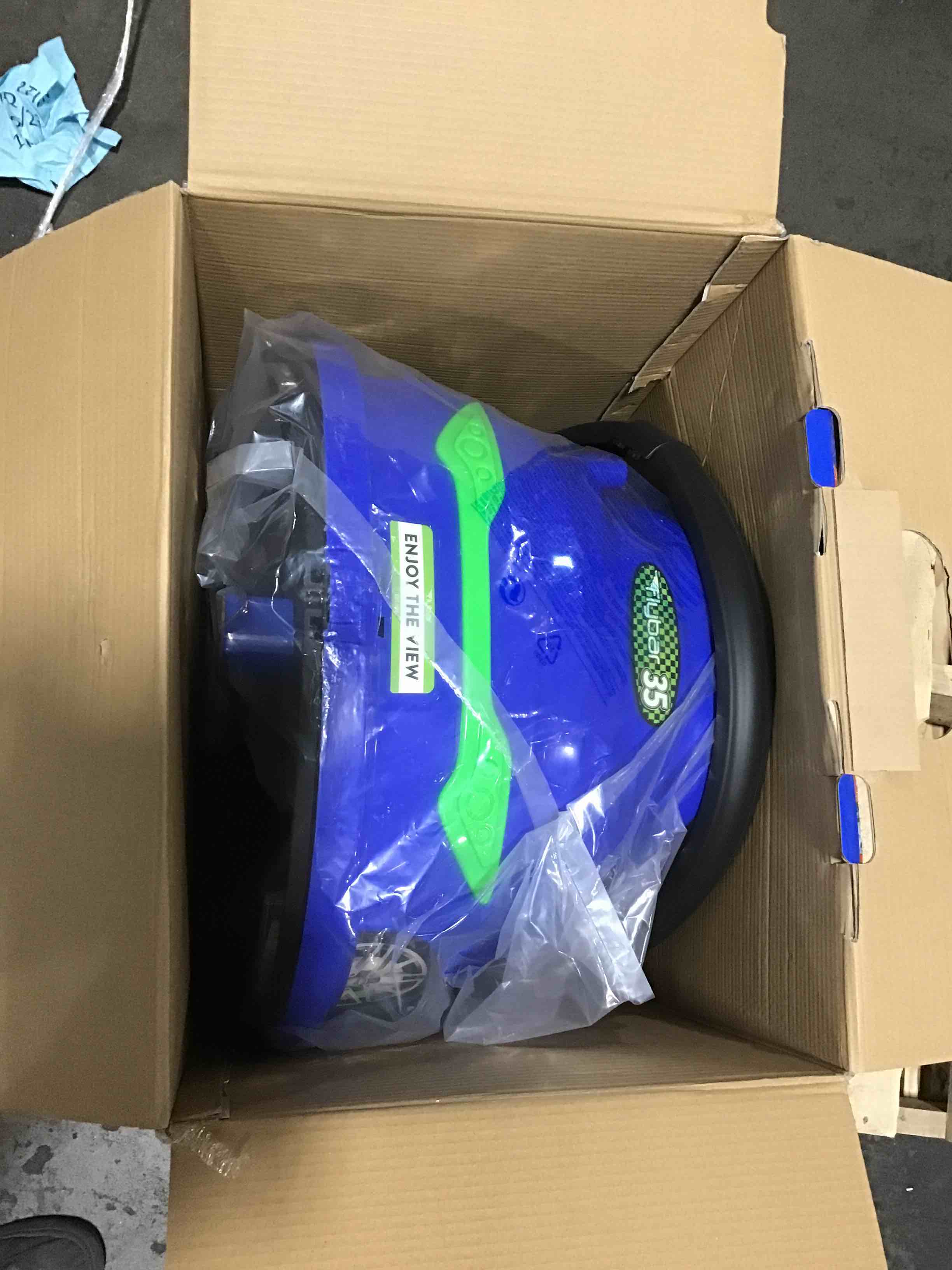 https://s3.amazonaws.com/lotting-images-prod/bidfta/BLU5295262_1692284675028.jpeg