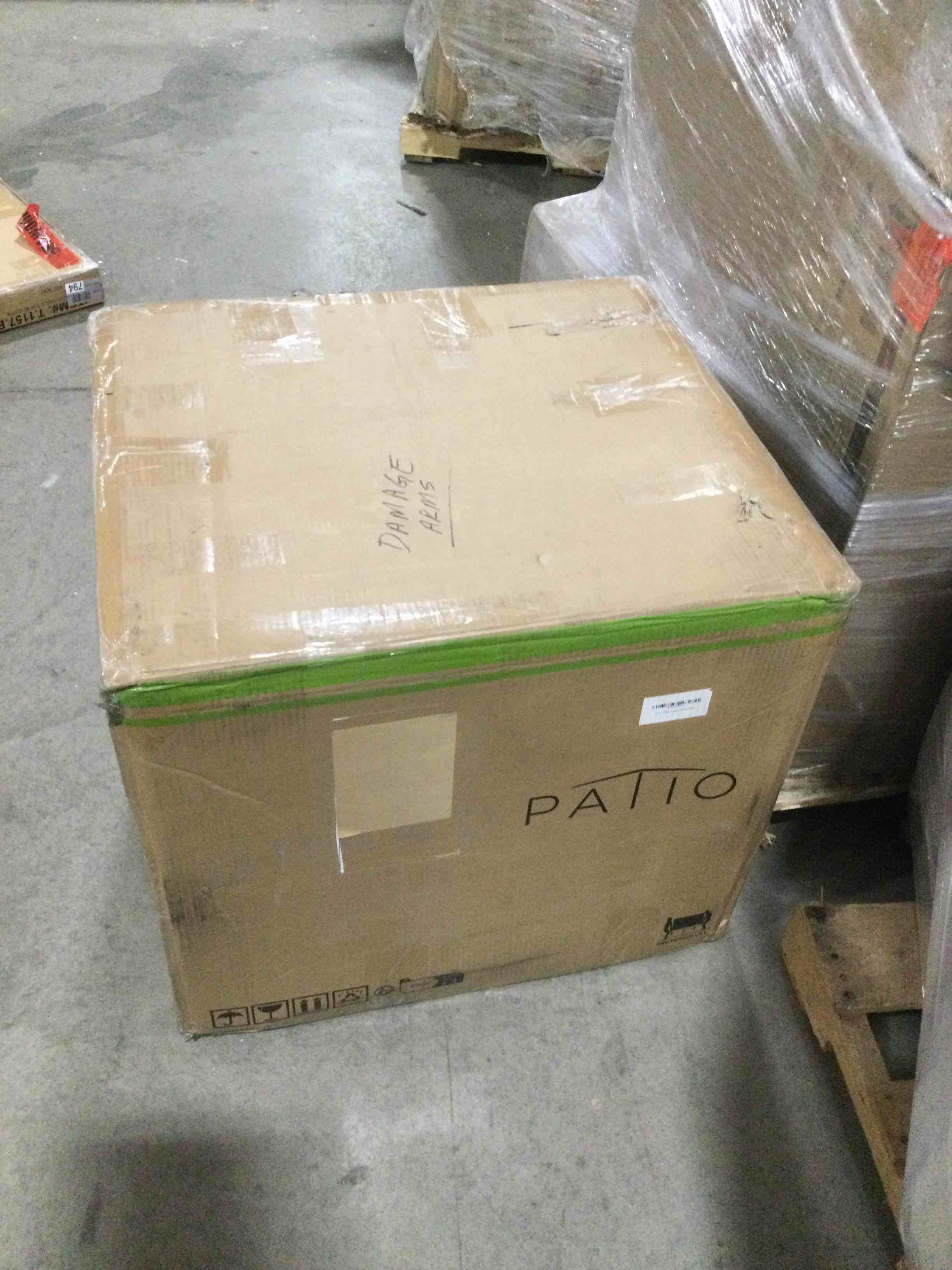 https://s3.amazonaws.com/lotting-images-prod/bidfta/BLU5295469_1689016613869.jpeg