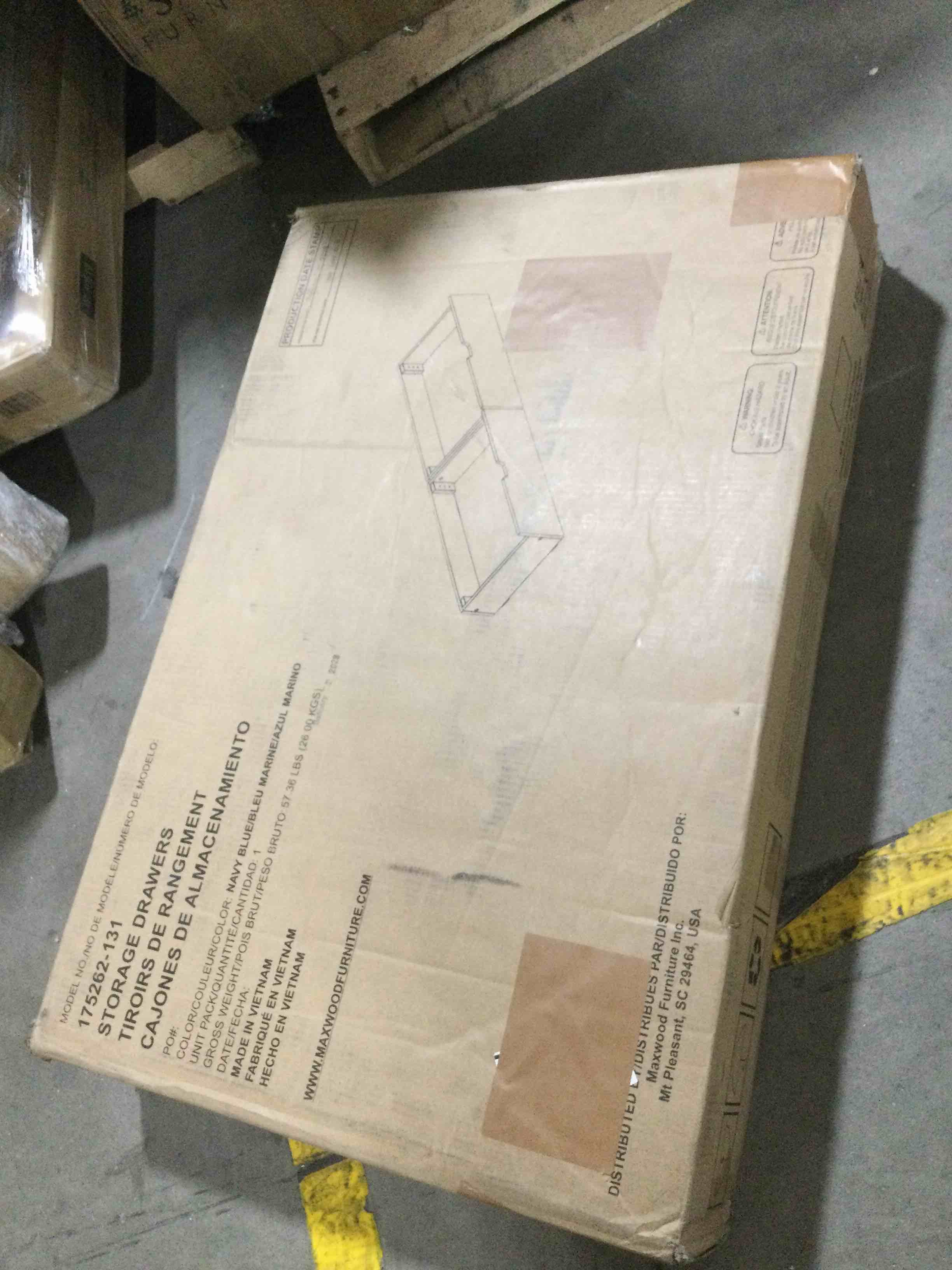 https://s3.amazonaws.com/lotting-images-prod/bidfta/BLU5295780_1689338940180.jpeg