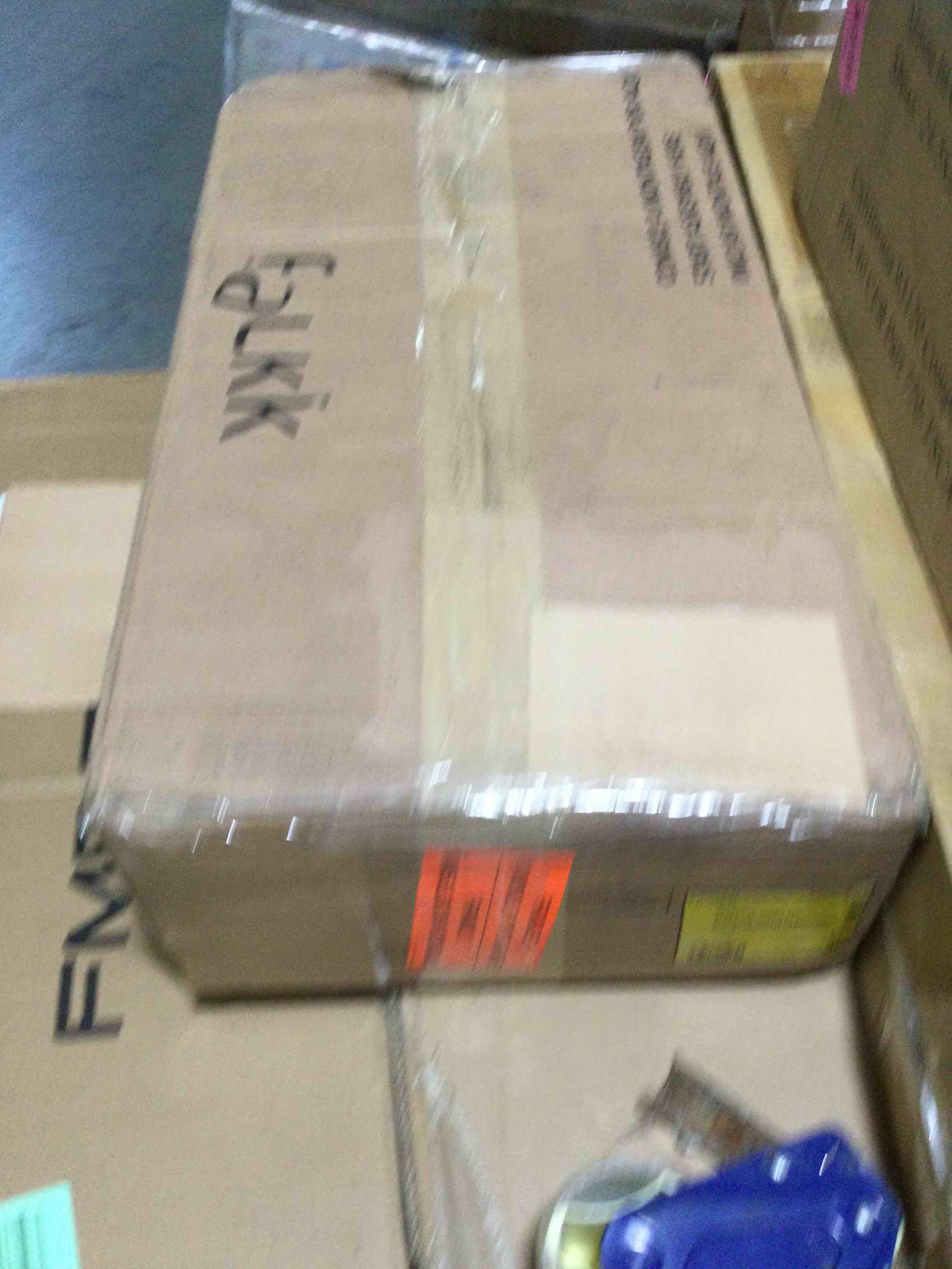 https://s3.amazonaws.com/lotting-images-prod/bidfta/BLU5295848_1689362783723.jpeg