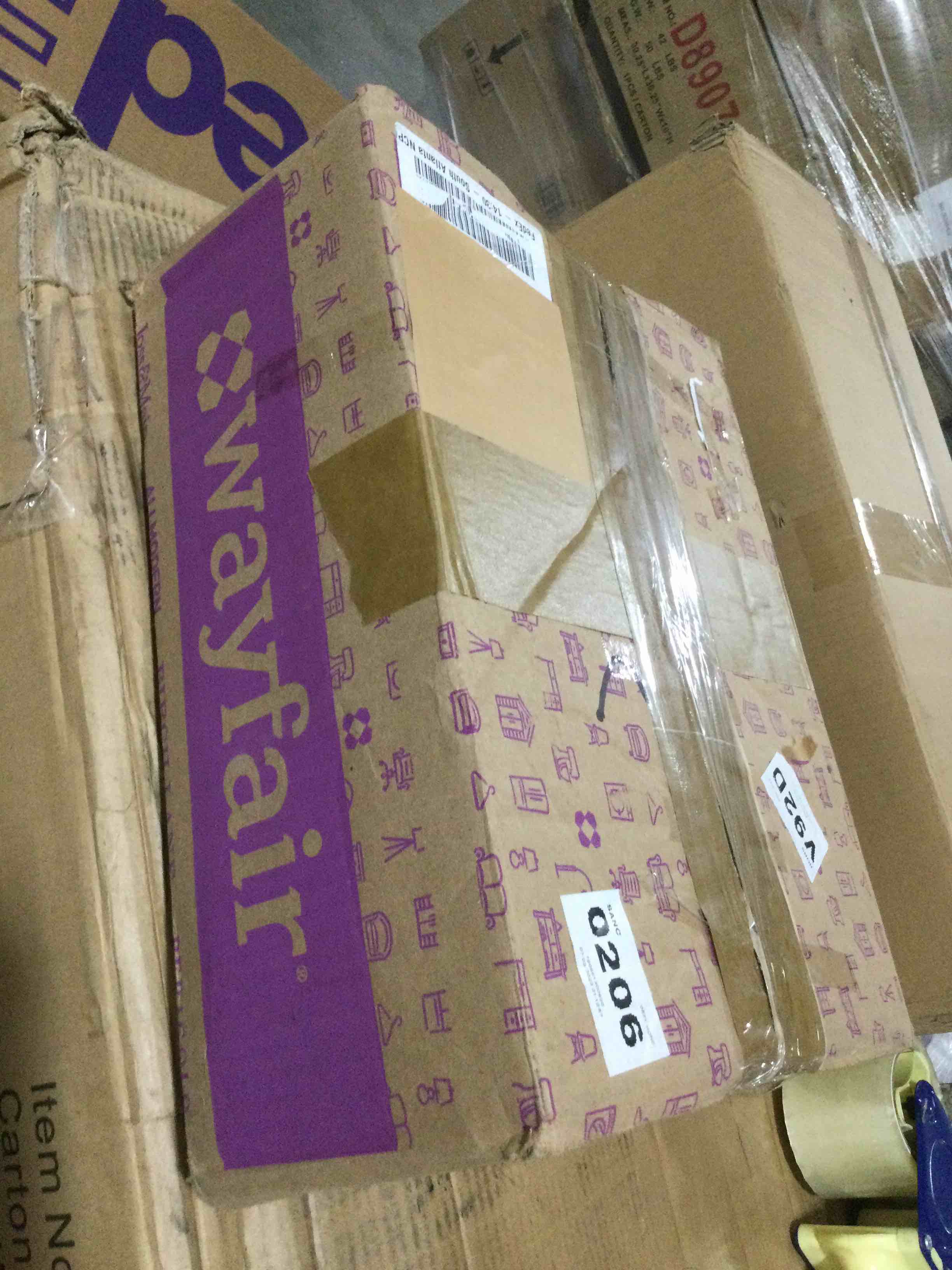 https://s3.amazonaws.com/lotting-images-prod/bidfta/BLU5296249_1689958050673.jpeg